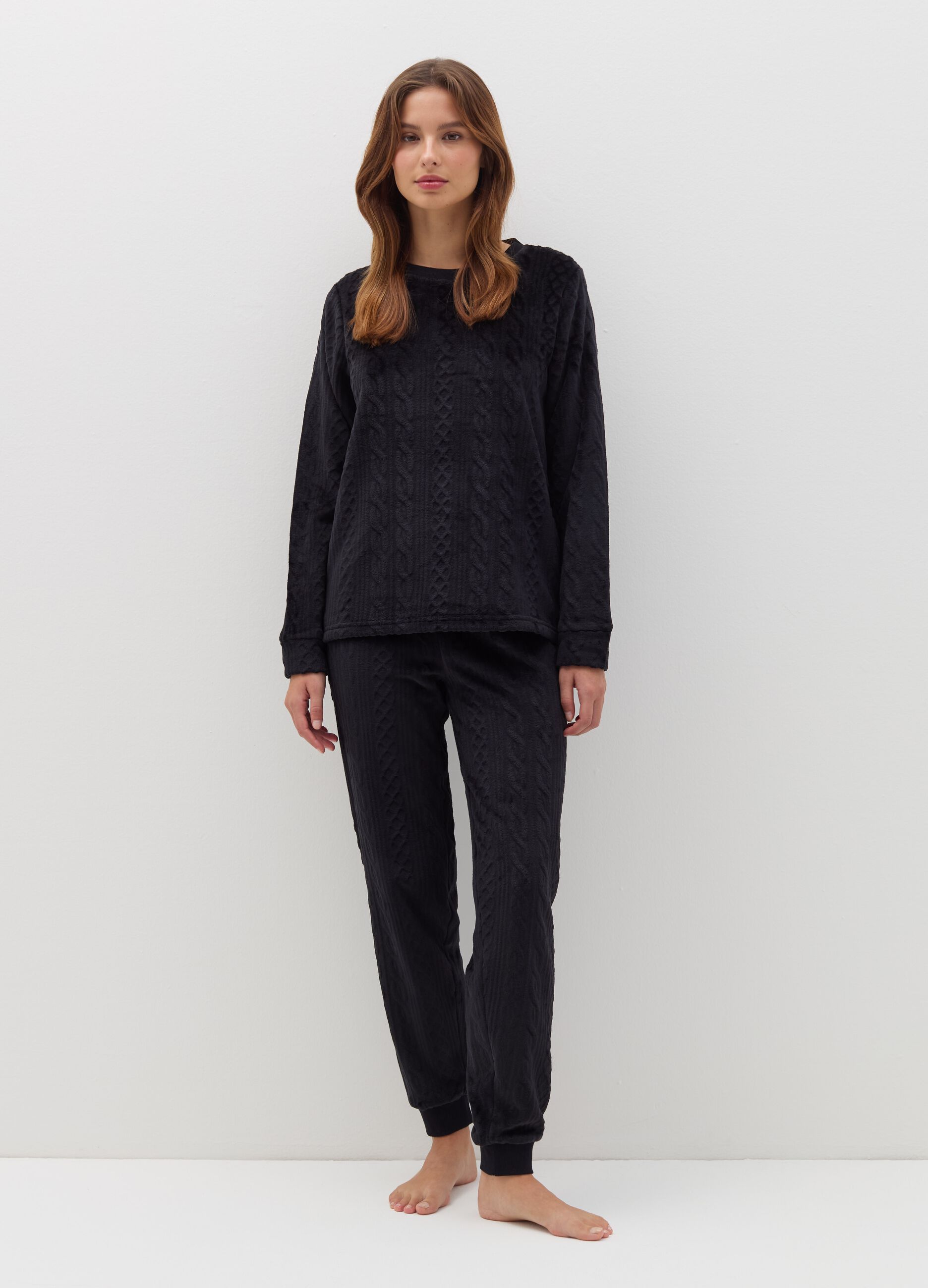 Long velour pyjamas with cable-knit motif