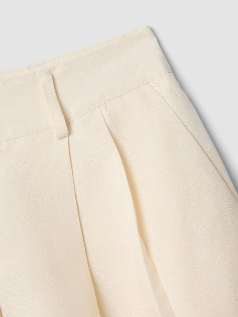 Shorts in misto lyocell e lino beige regular fit_5