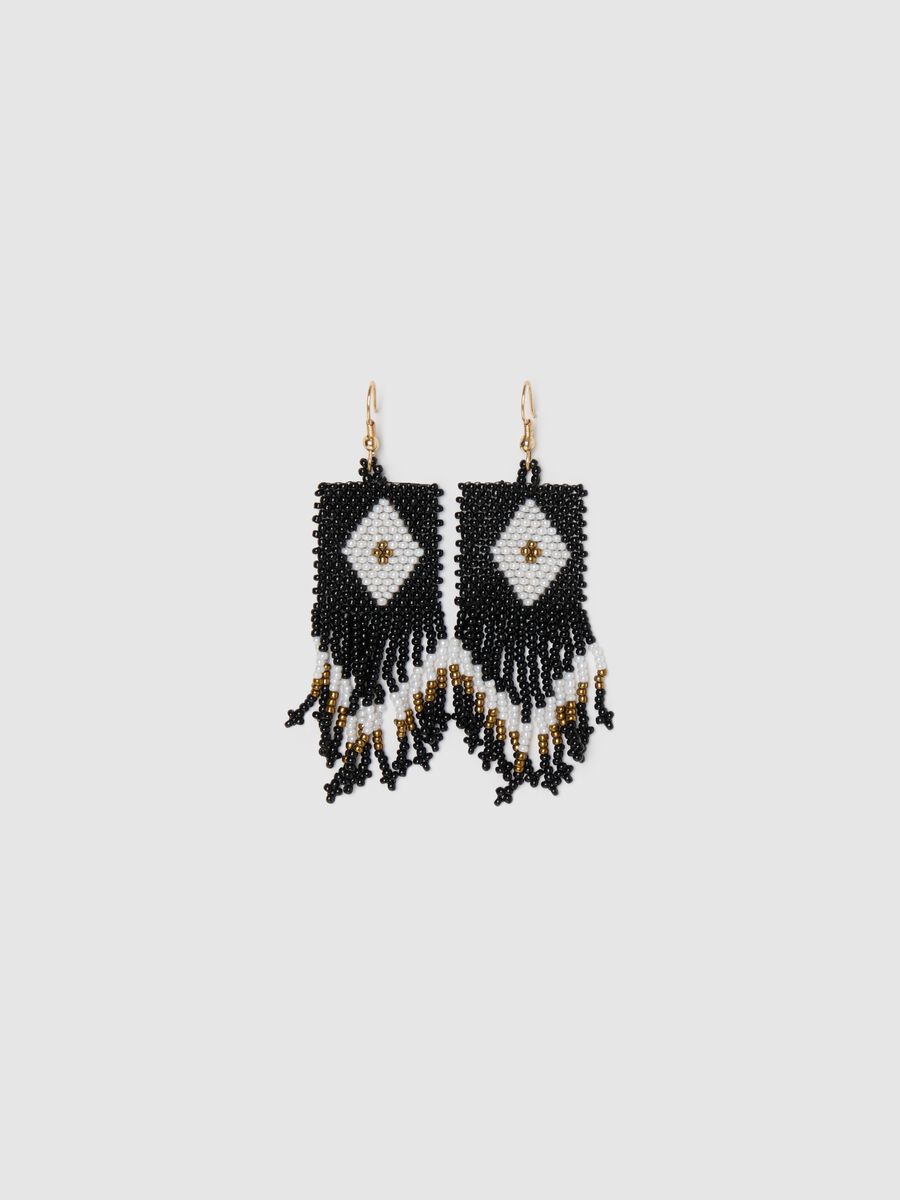 Black and white pendant earrings with beads and fringing_0