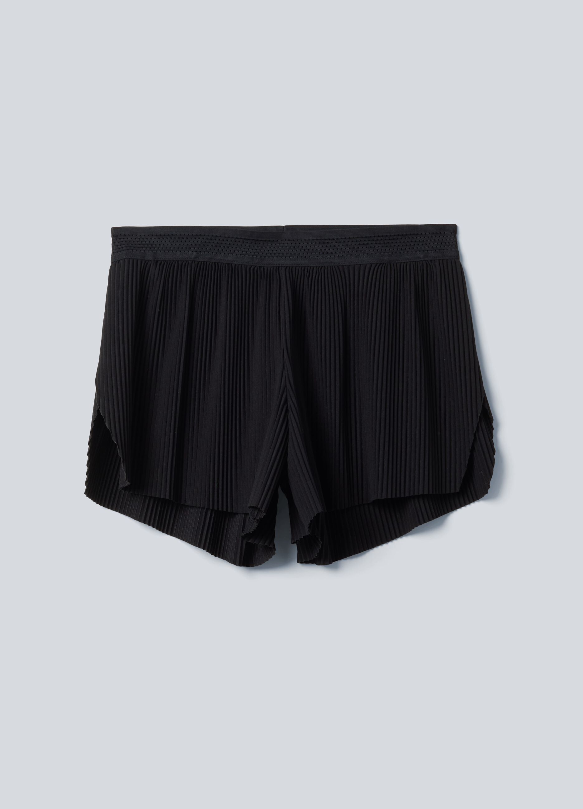 Black ALTAVIA COURT pleated sports shorts in stretch fabric with removable inner short