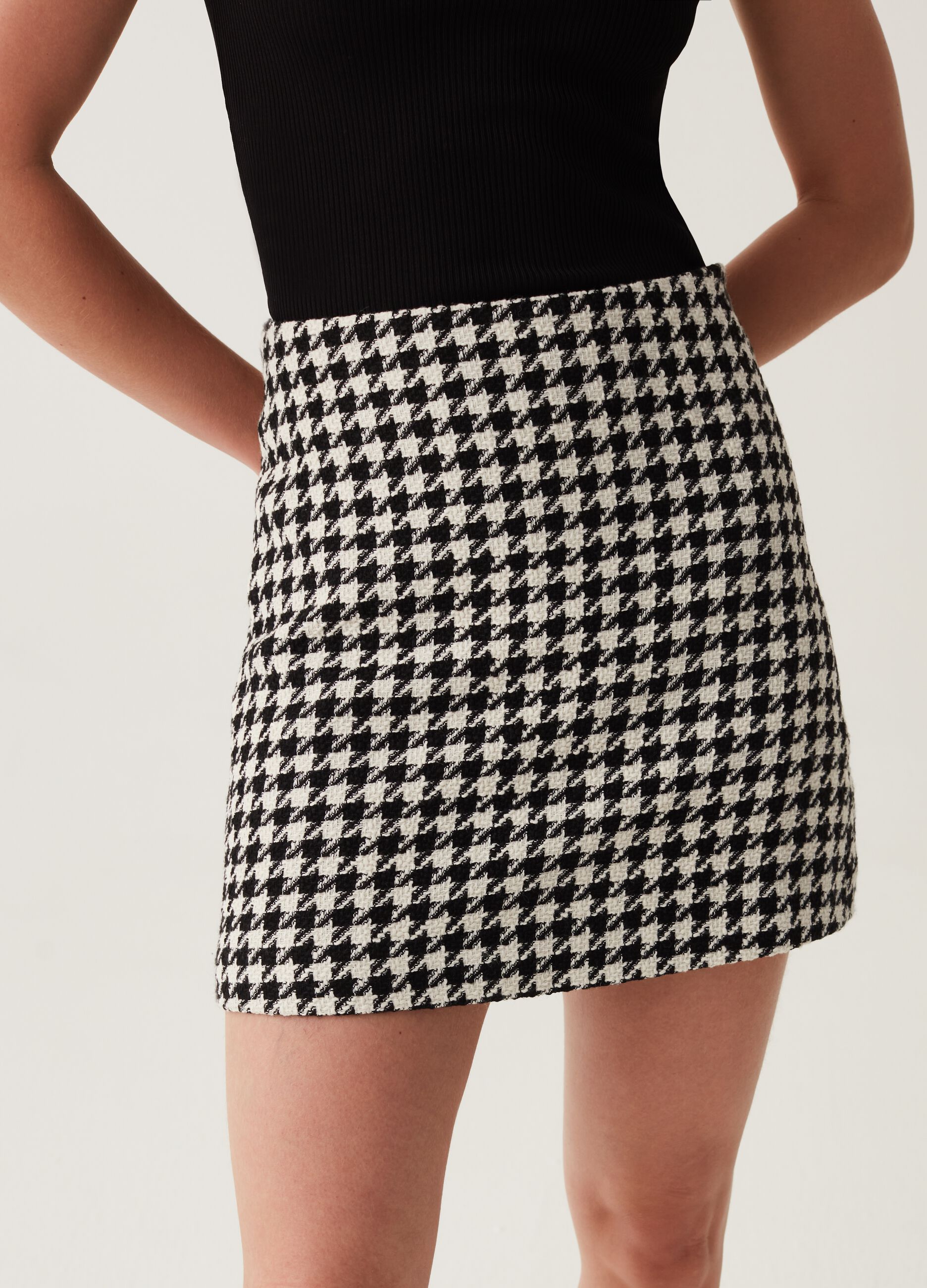 Minigonna in tweed fantasia pied de poule