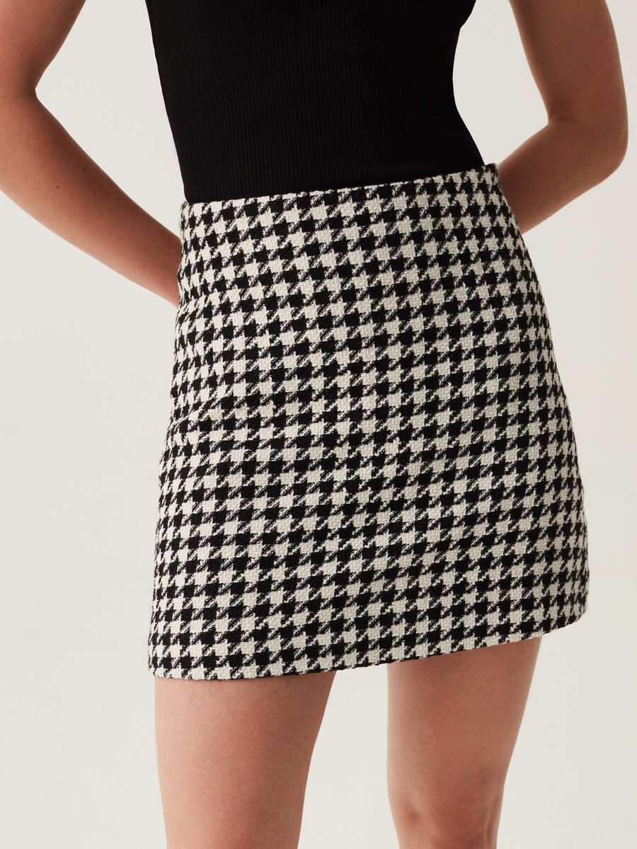 Minigonna in tweed fantasia pied de poule_1