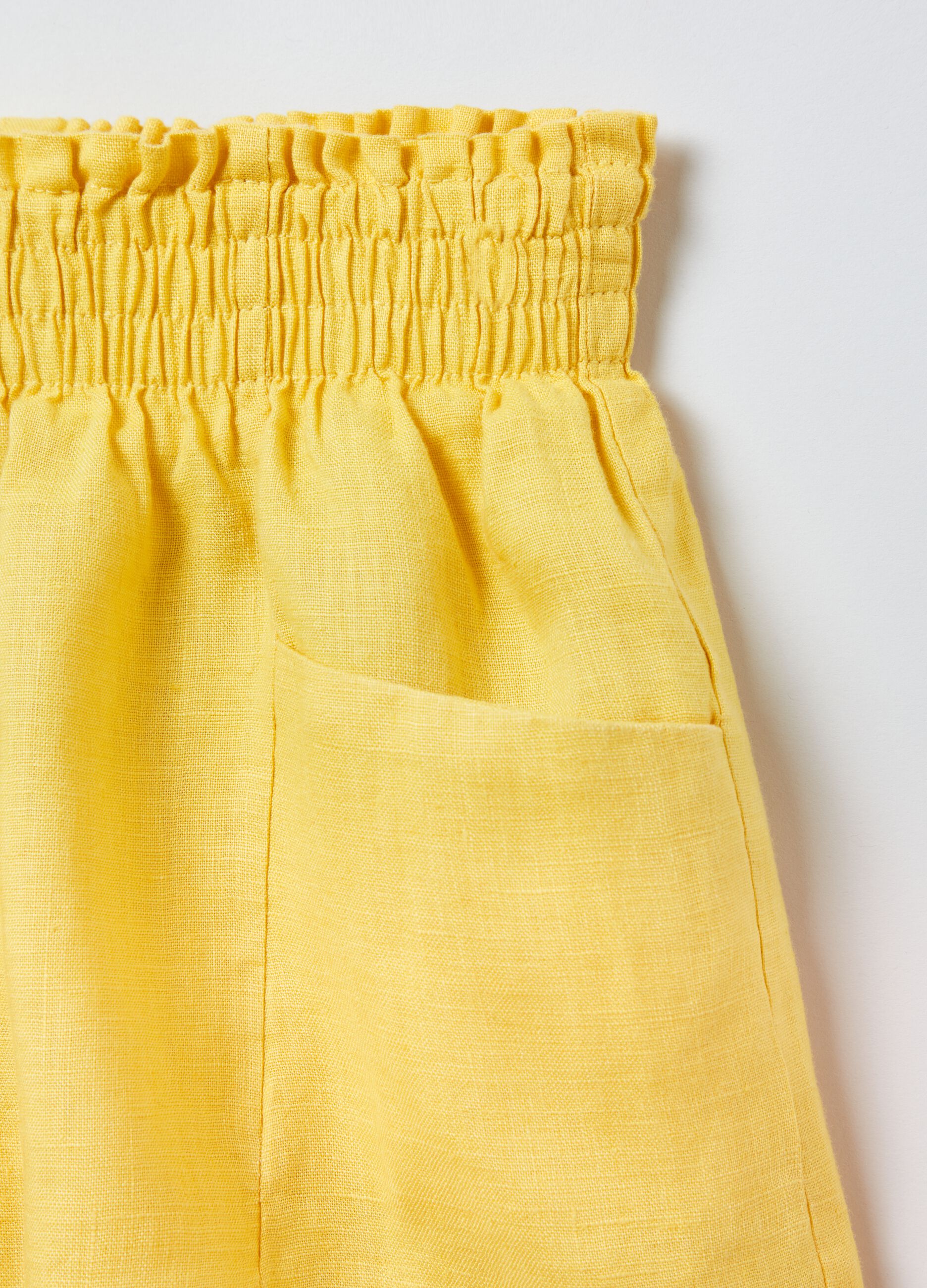 Shorts in lino con tasche_2