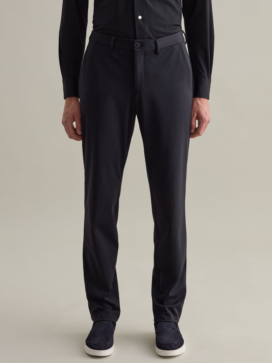 Tech chino trousers in technical fabric_1