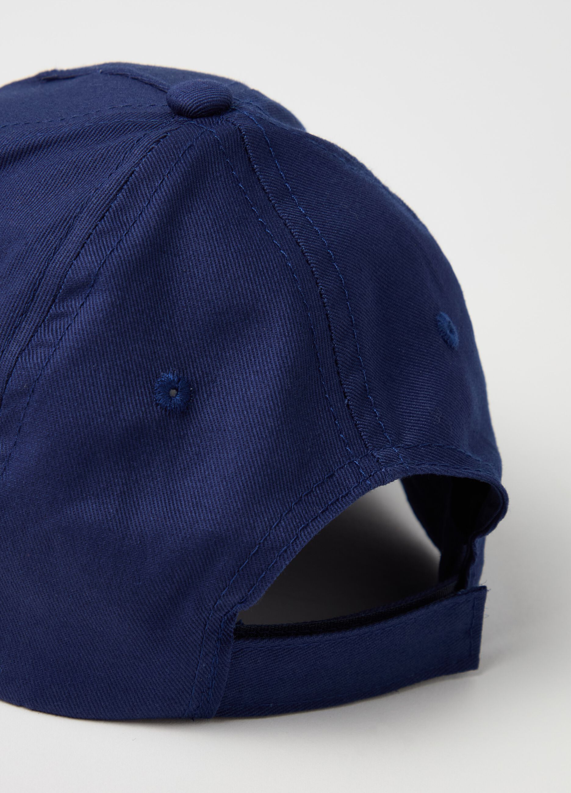Baseball cap with embroidered logo