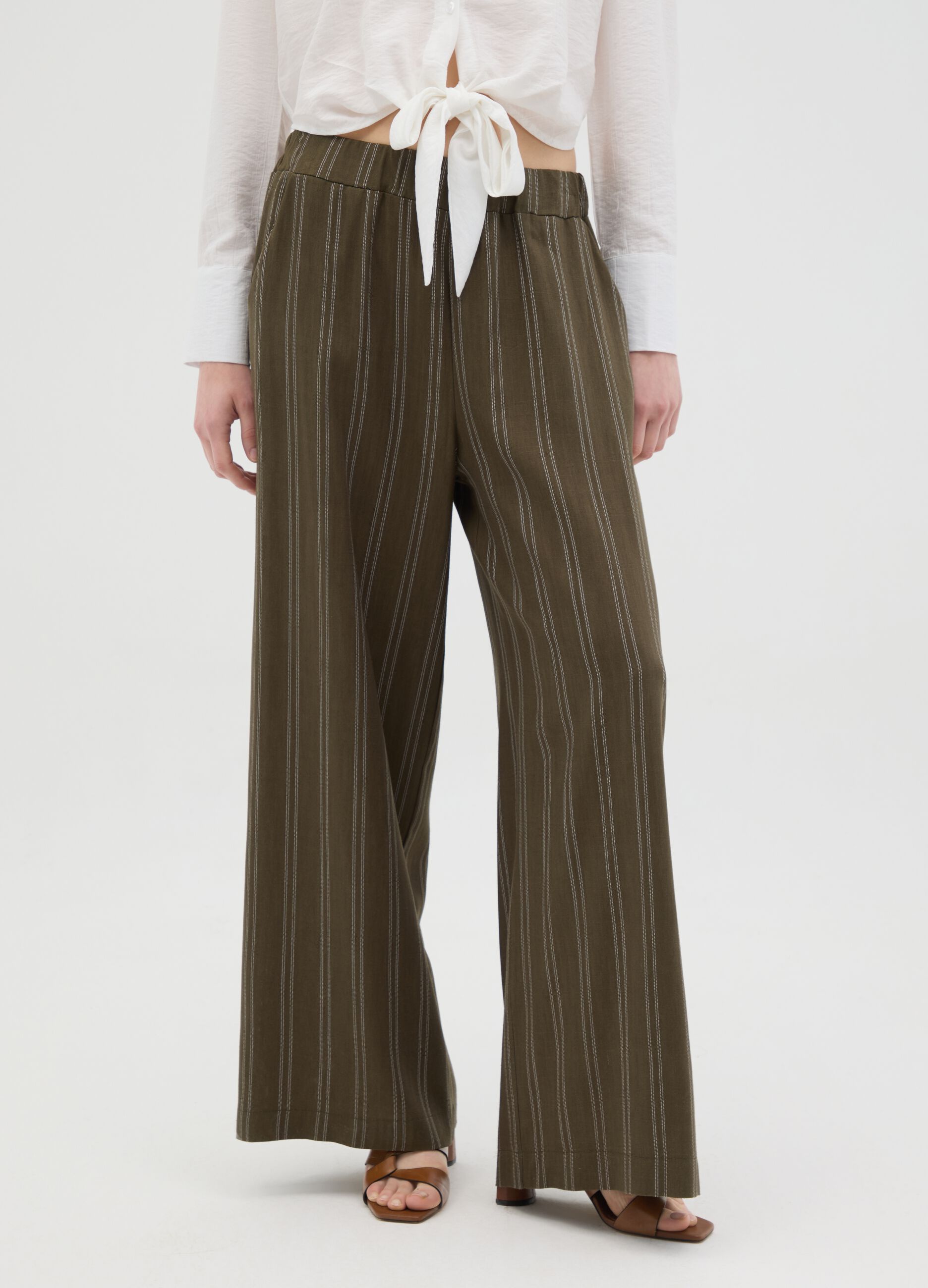 Women's Green Regular Fit Trousers