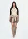 T-shirt beige in cotone elasticizzato con girocollo_1
