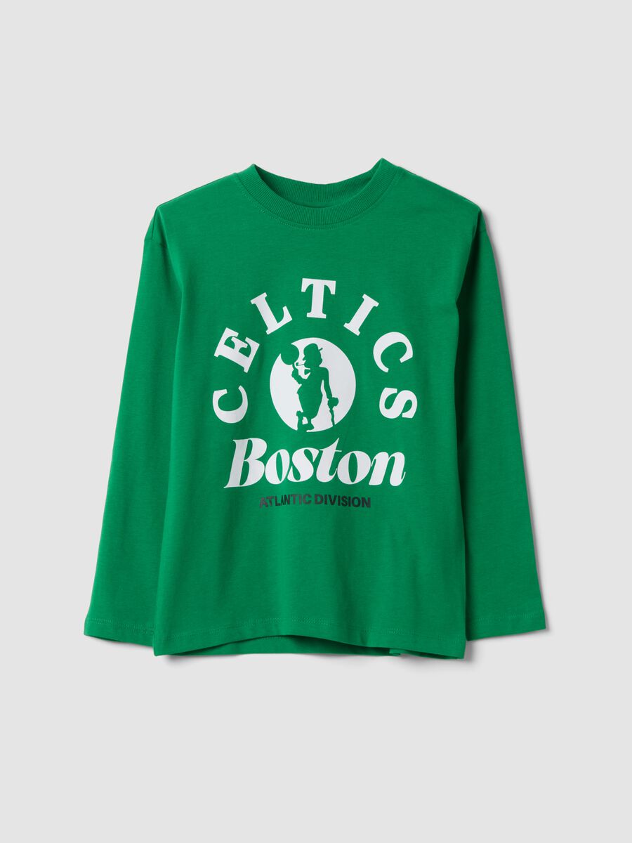 T-shirt verde in puro cotone con stampa Celtics relaxed fit_0