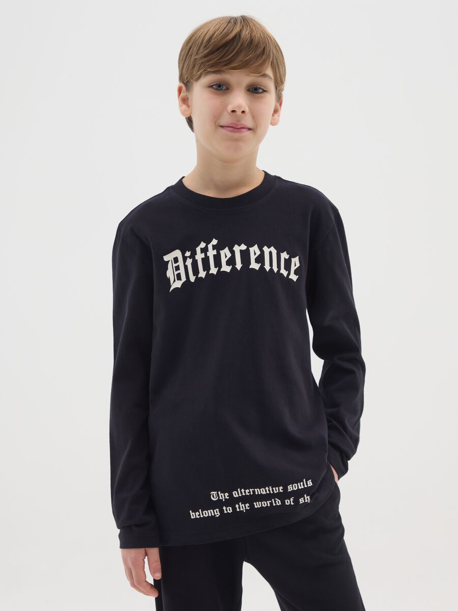 T-shirt nera da ragazzo in puro cotone vestibilità oversize_0
