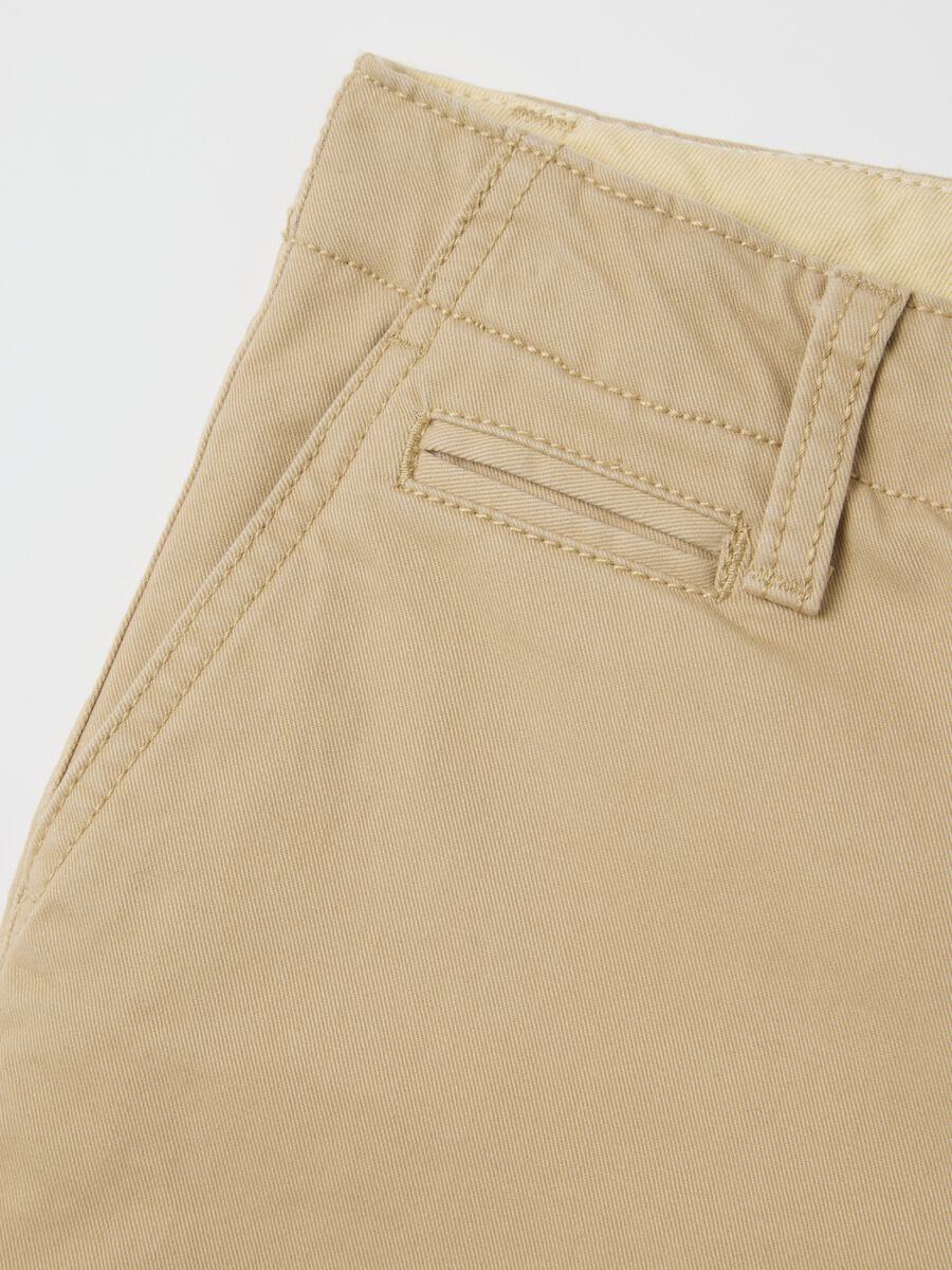 Beige chino trousers in stretch cotton_2