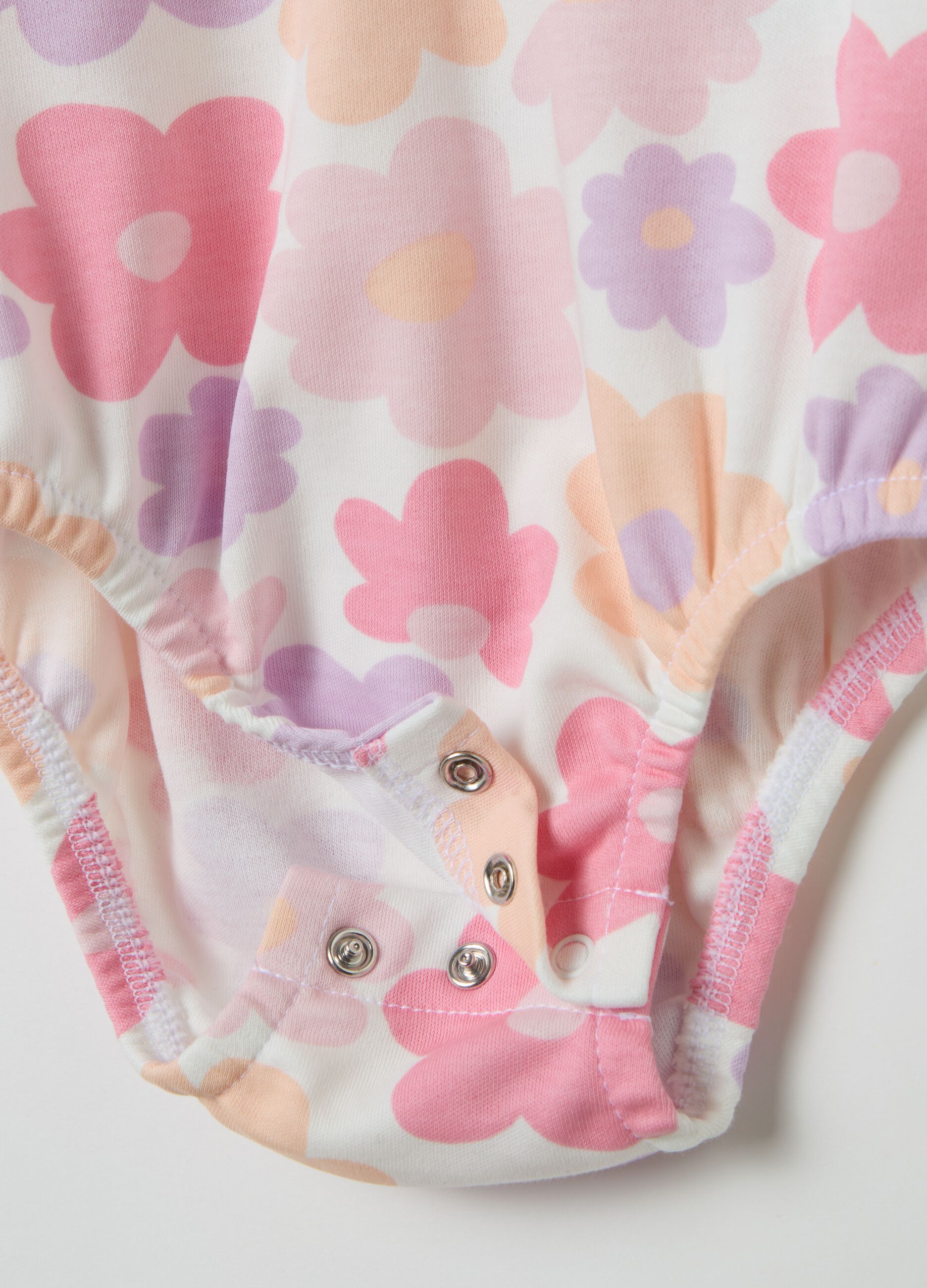 Long-sleeved bodysuit with flowers print