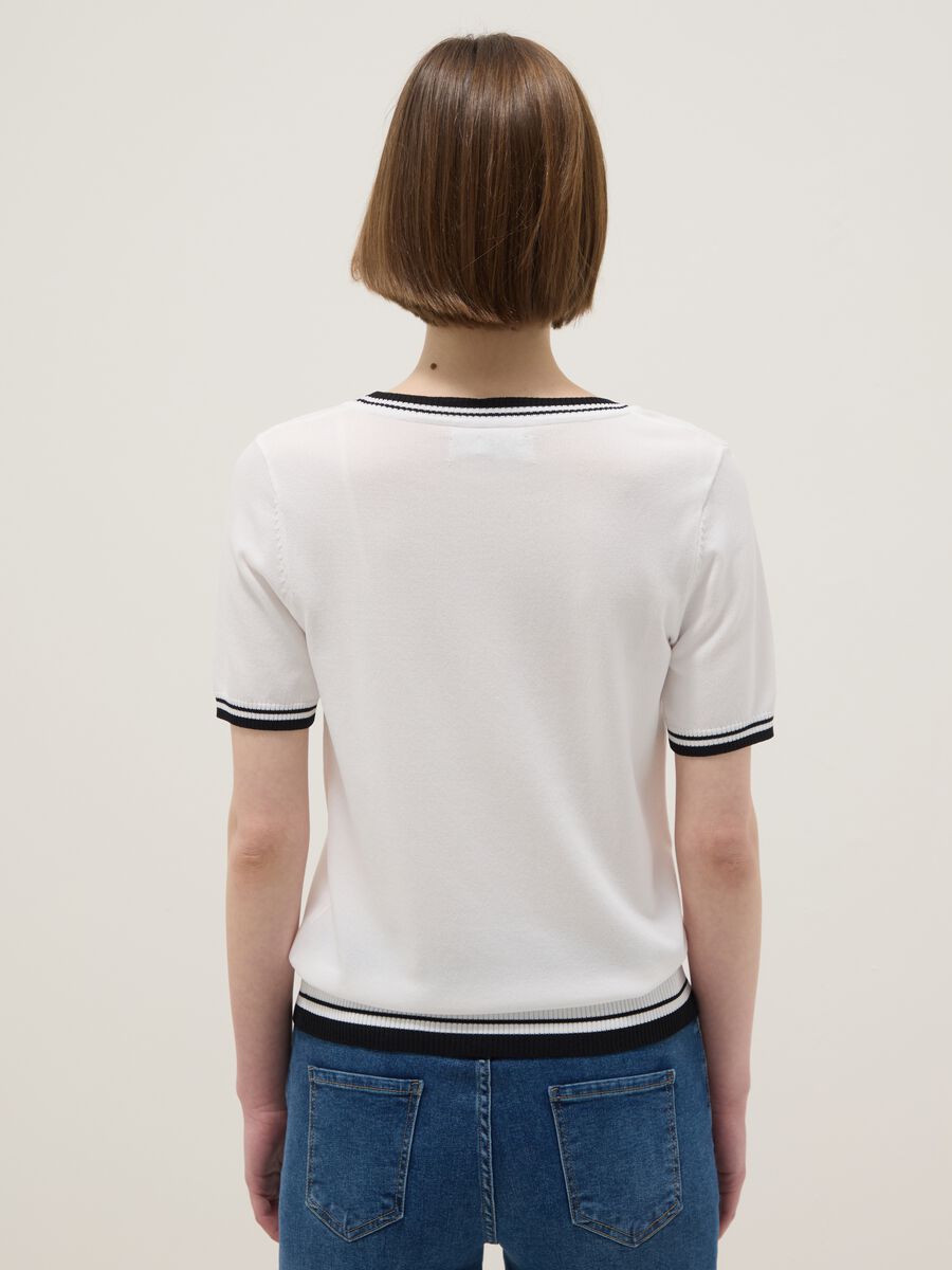 White viscose blend regular fit t-shirt with contrast collar_2