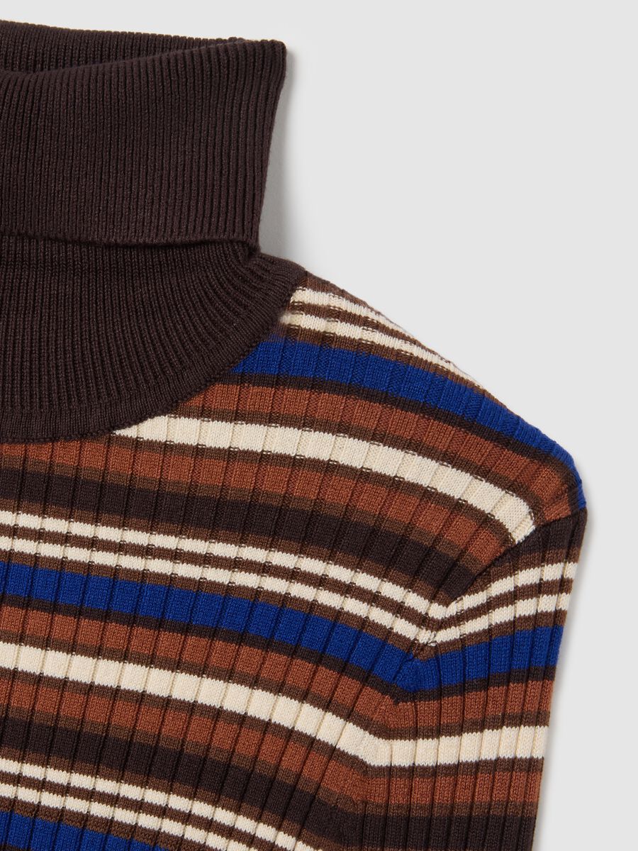 Brown Striped Turtleneck Sweater_5
