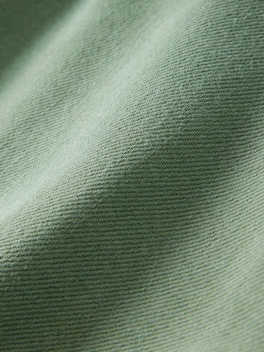 Camicia cropped in cotone verde_4