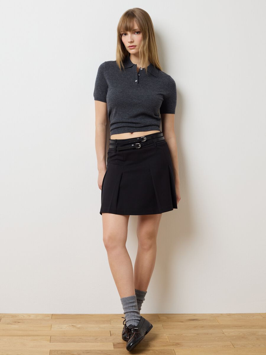 Black stretchy fabric skirt regular fit_1