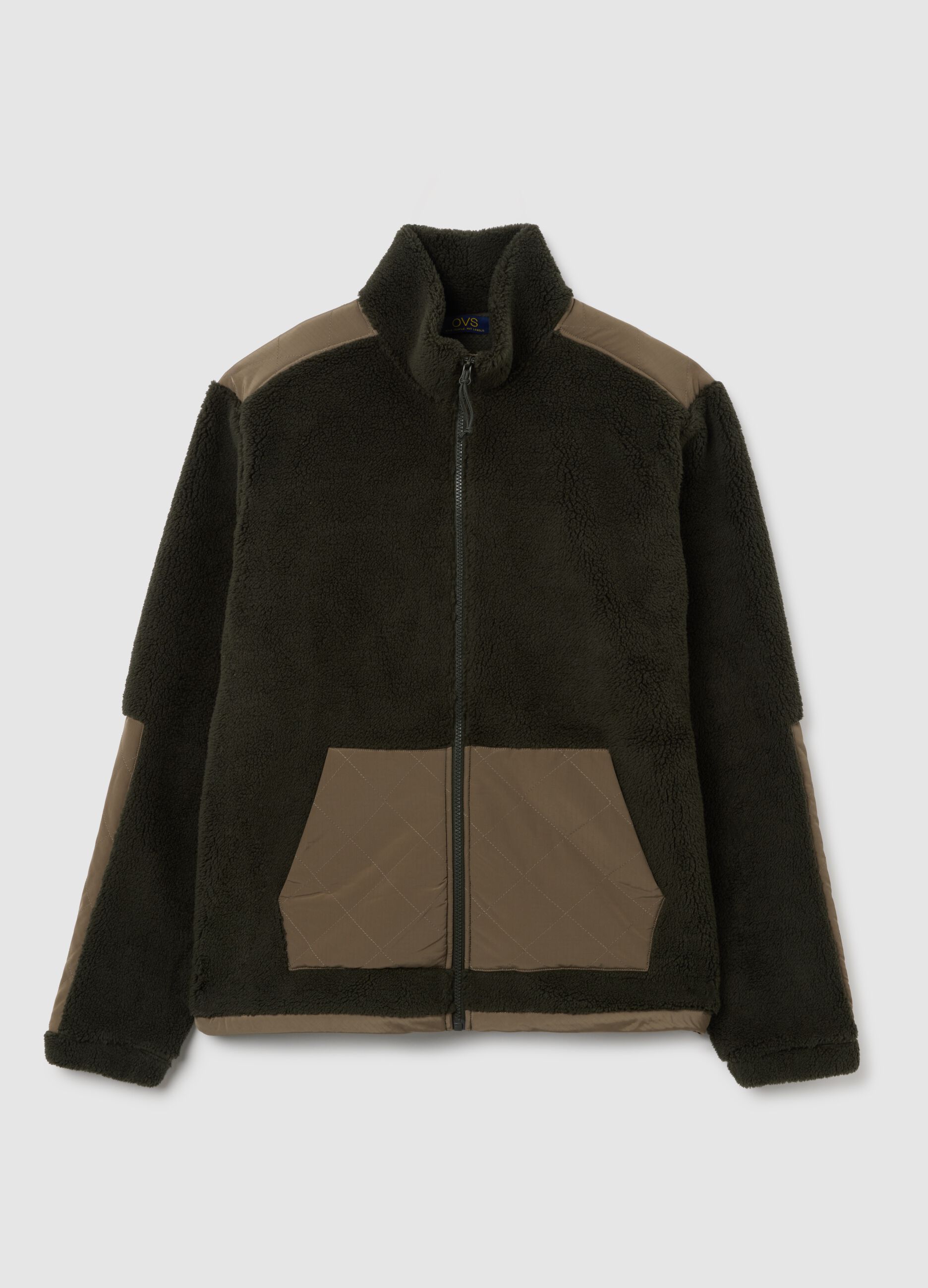 Green sweatshirt with high collar and regular fit pockets with zip