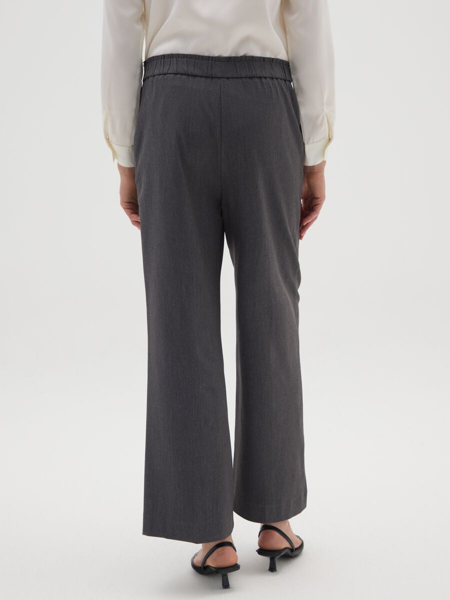 Pantaloni grigi wide leg_2