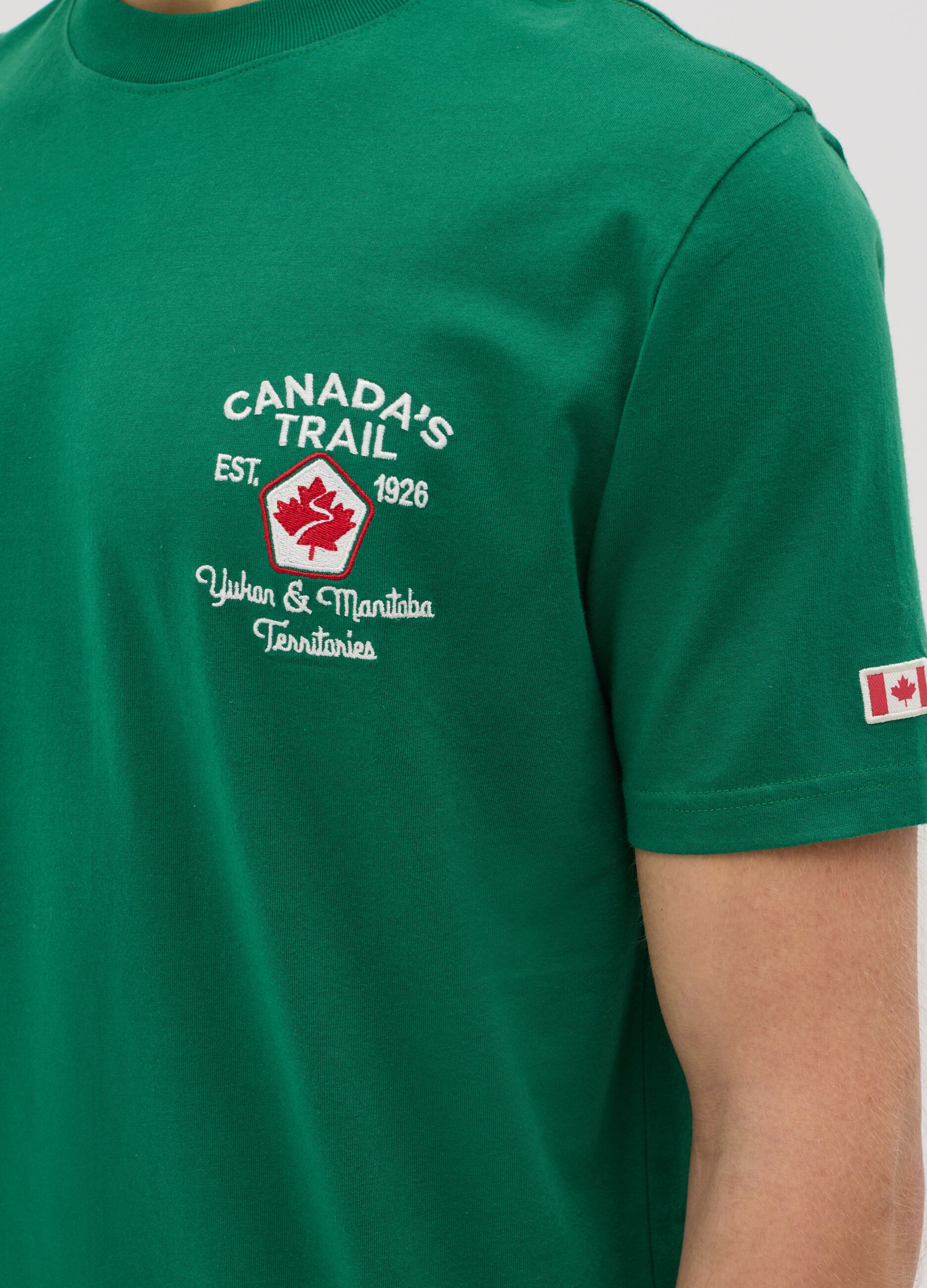 Canada's Trail green T-shirt with embroidery