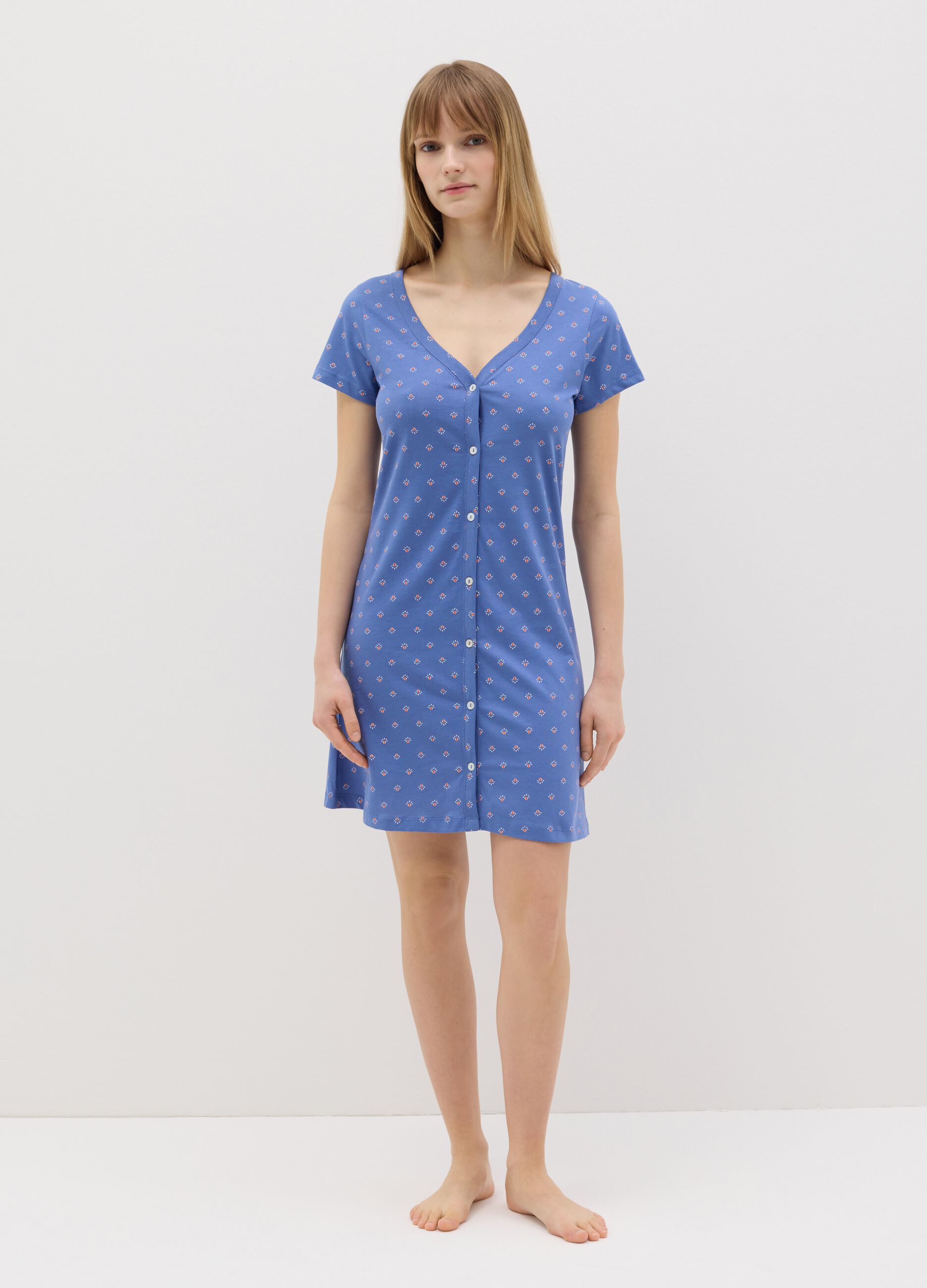 Camicia da notte verde con stampa lavanda