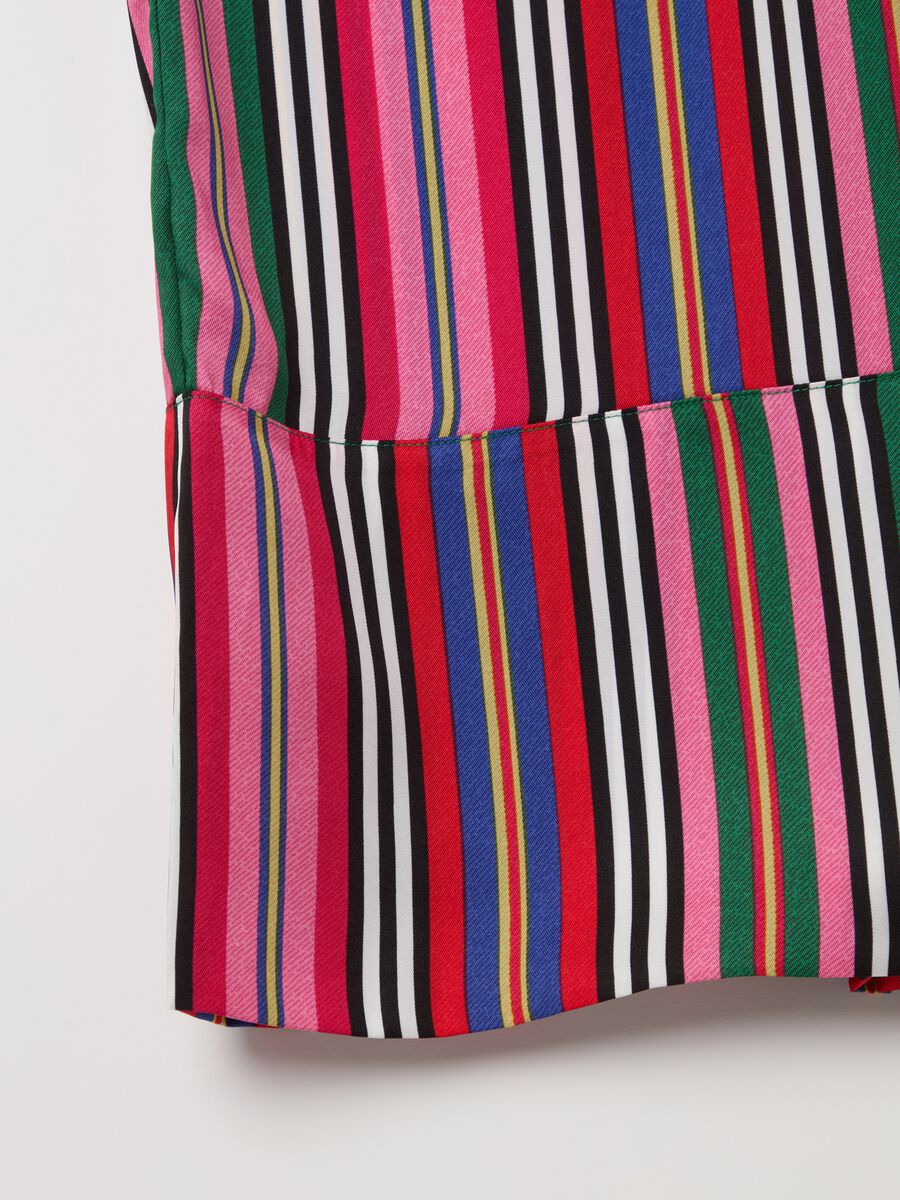 Fluid trousers with multicoloured stripes_5