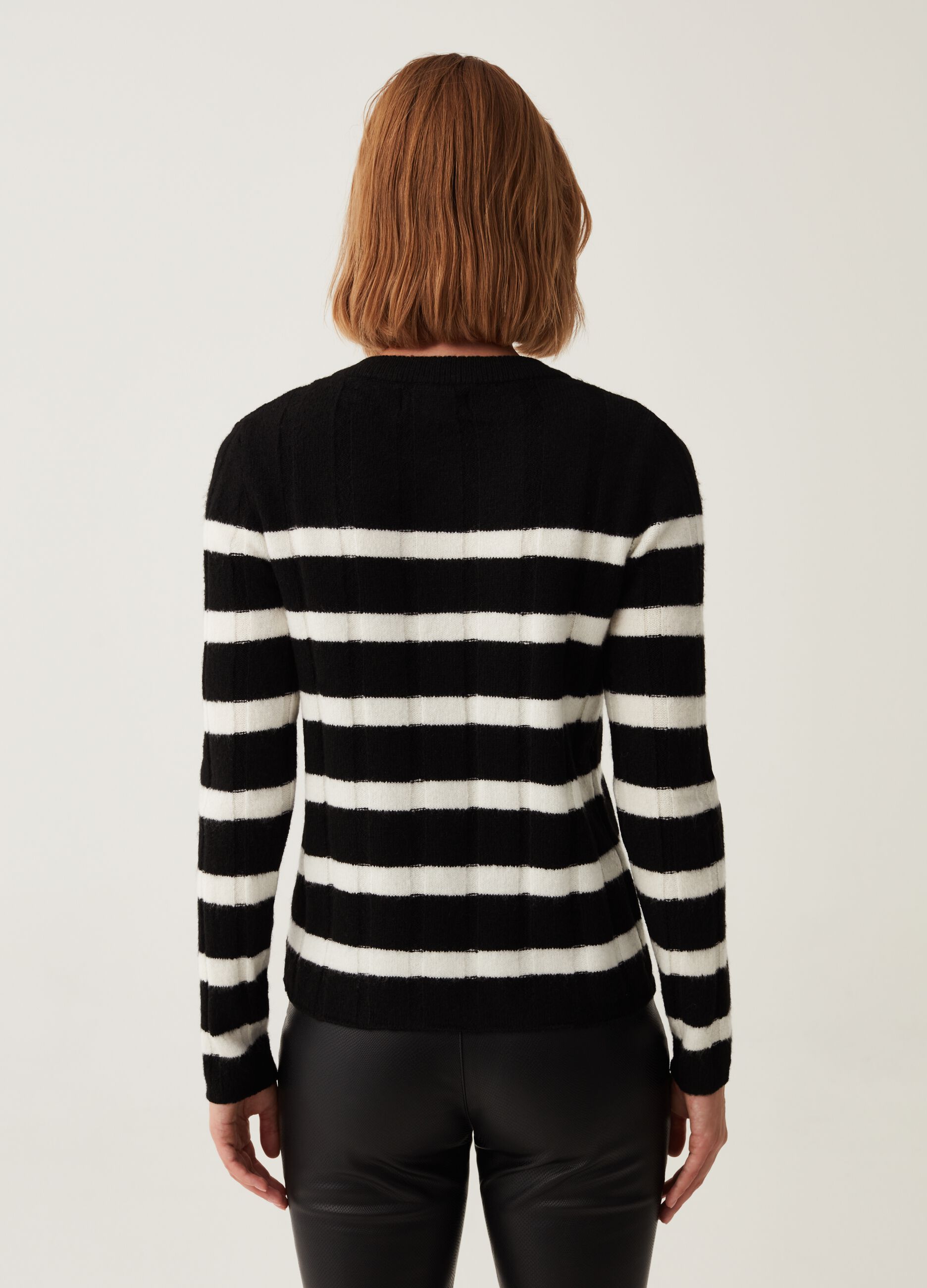 Cardigan a coste con fantasia a righe_2