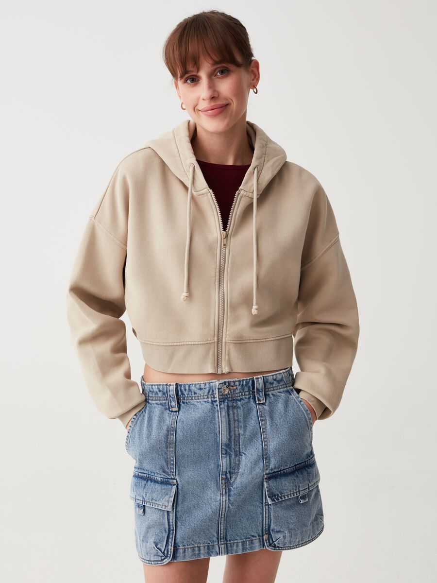 Felpa cropped full-zip con cappuccio_0