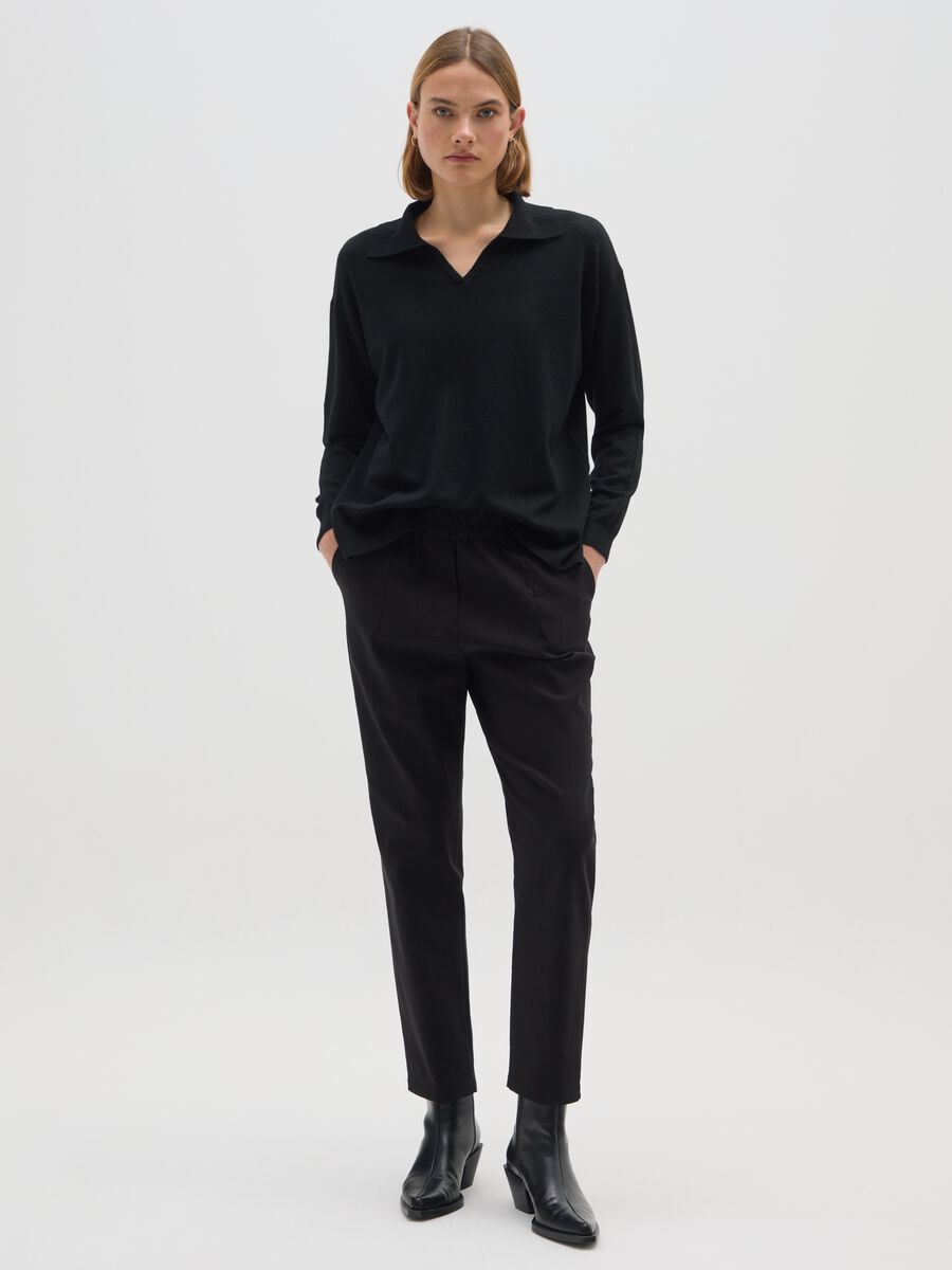 Black long-sleeve shirt with regular fit_1
