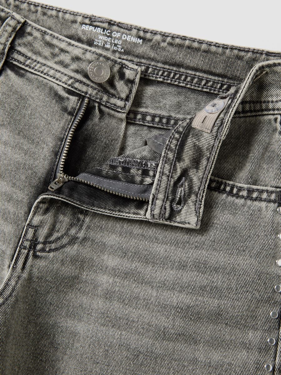 Jeans grigi wide leg in puro cotone con borchie per ragazza_5