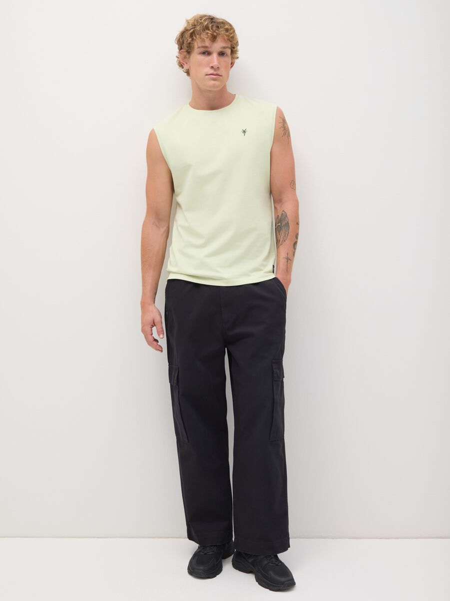 Men's green pure cotton regular fit tank top_1