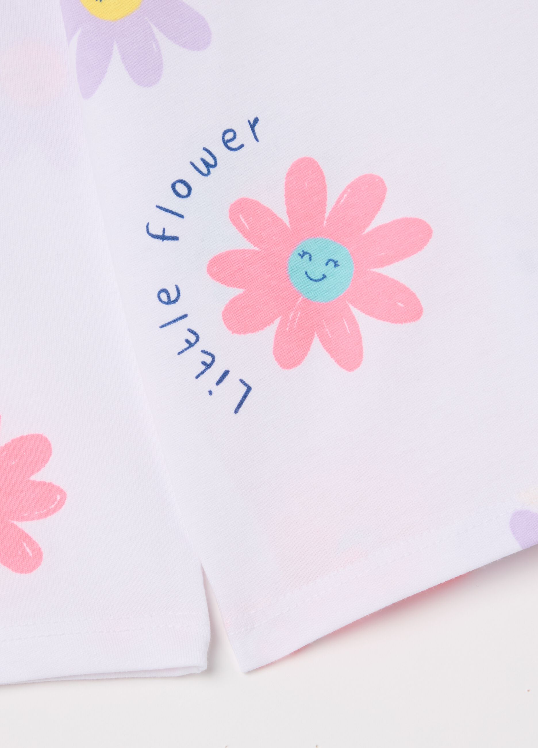T-shirt maniche lunghe con stampa fiori 