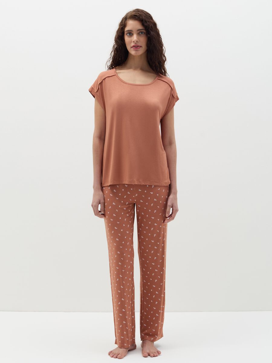 Pyjama top with embroidered detail_0