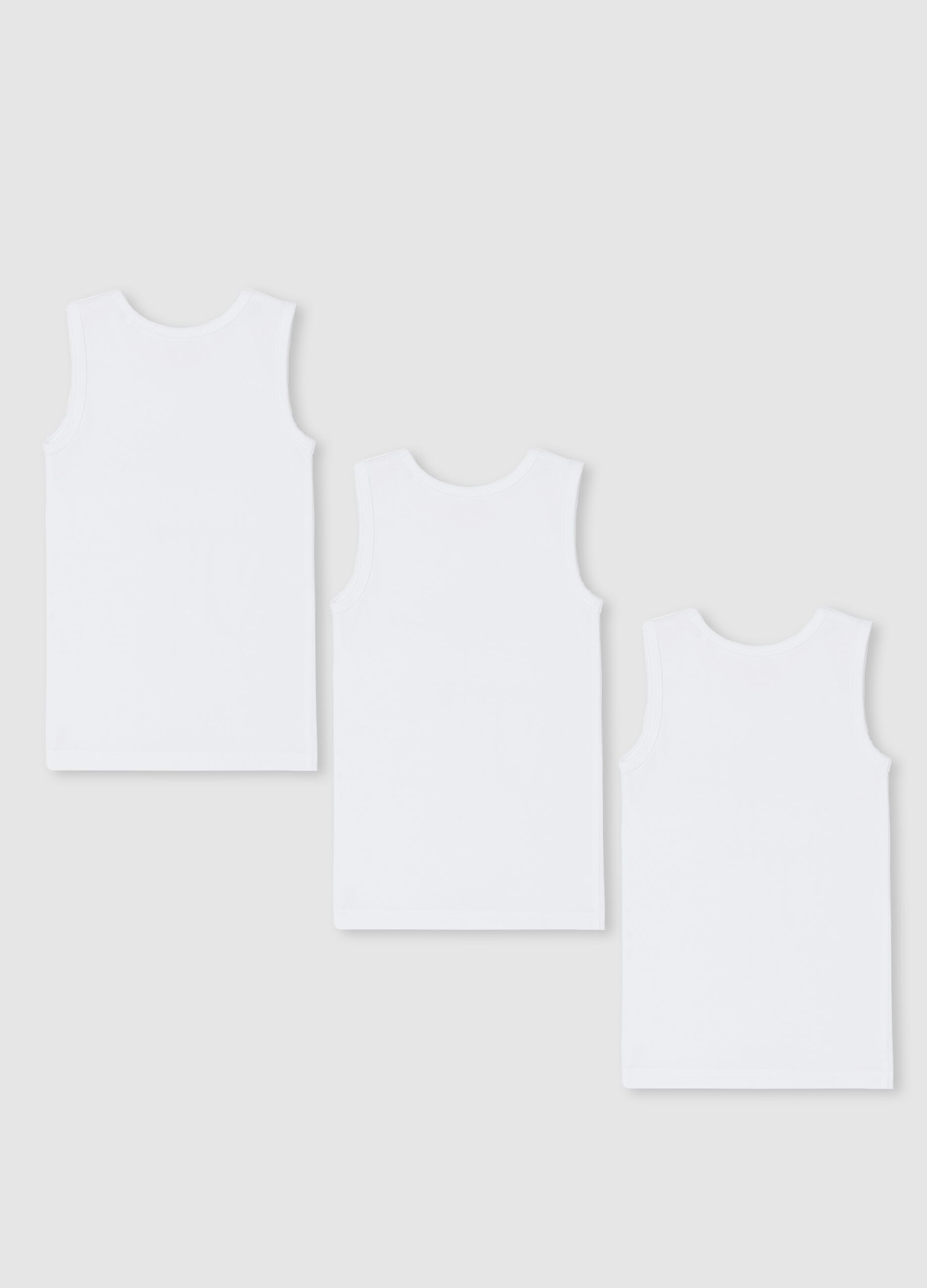 Three-pack racerback vests in organic cotton