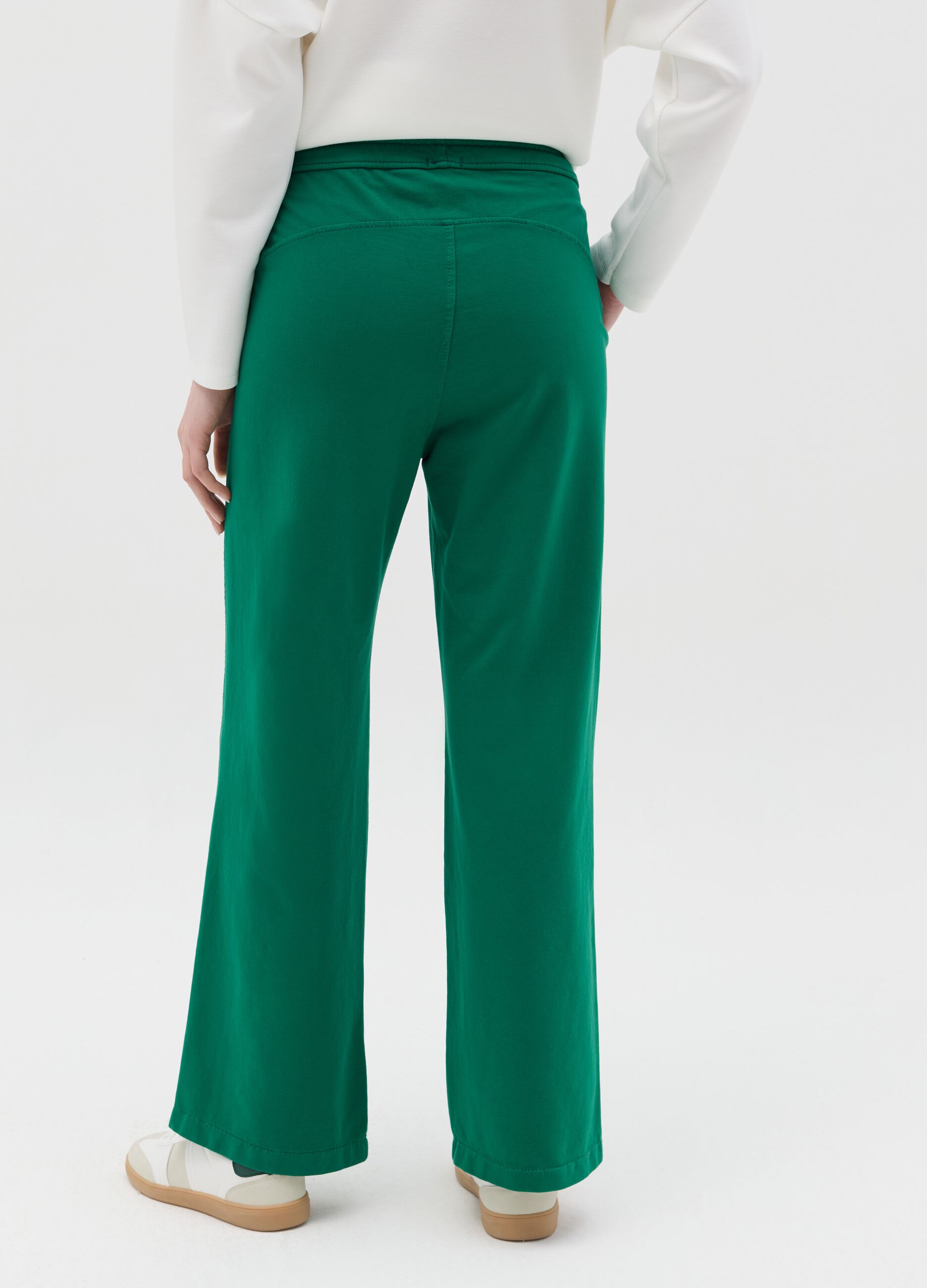 Green fluid trousers with wide leg