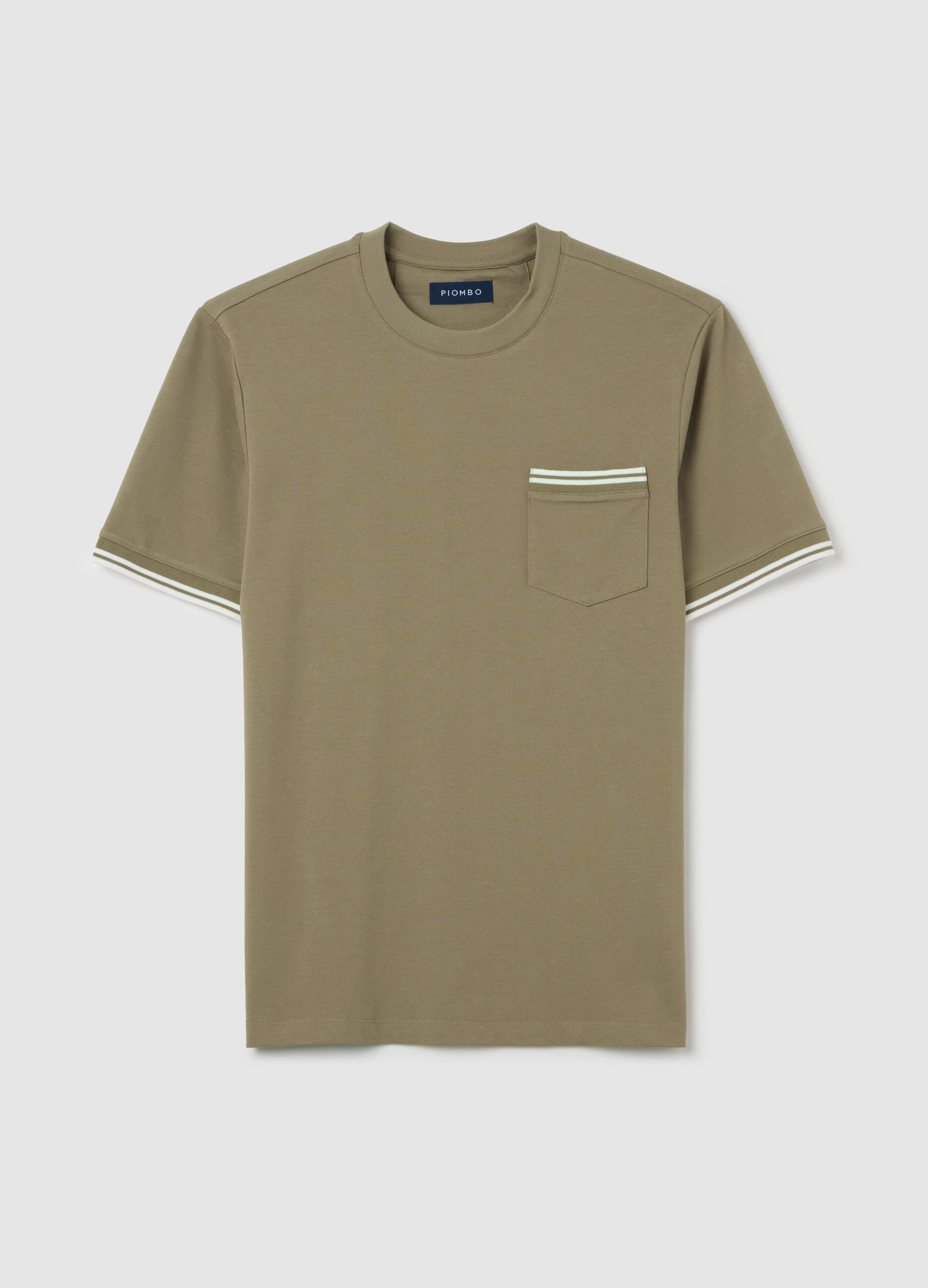 T-shirt with striped details and pocket