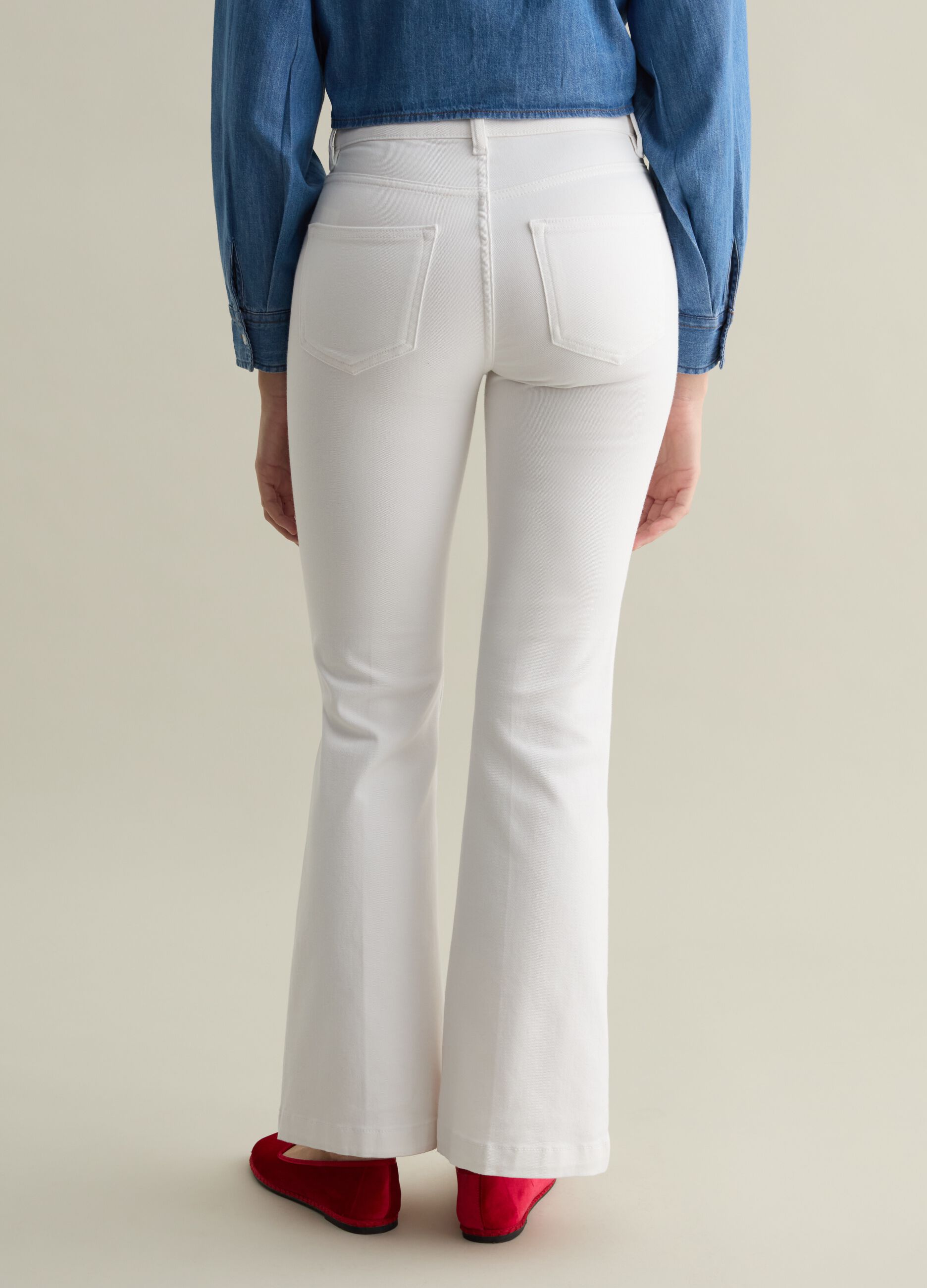 Pantalone chino flare fit in twill