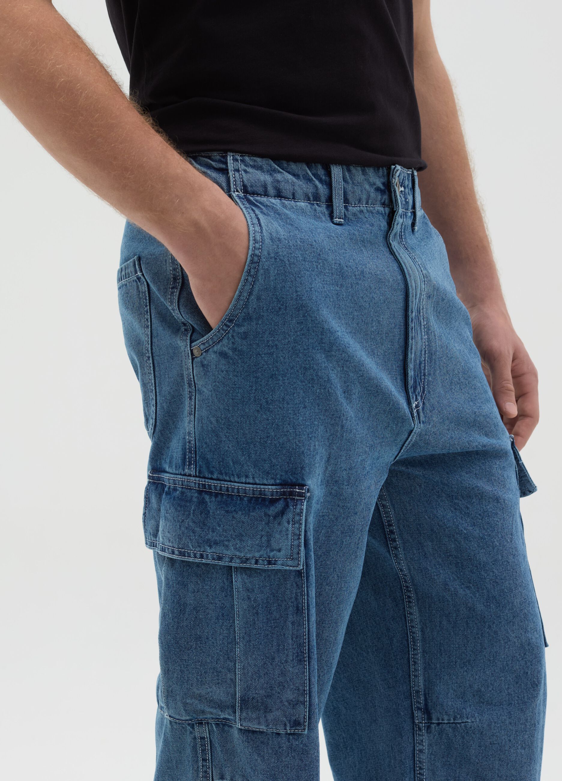 Acid wash cargo jeans