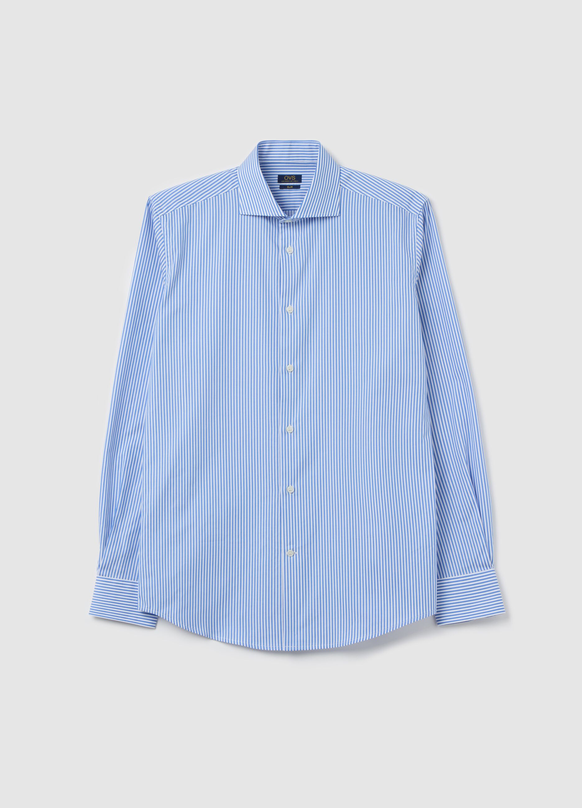 Camicia slim fit easy iron a righe bianche e blu