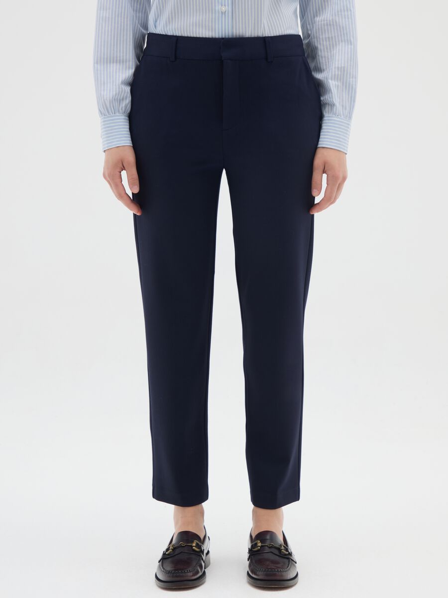 Black slim trousers in stretch fabric_1