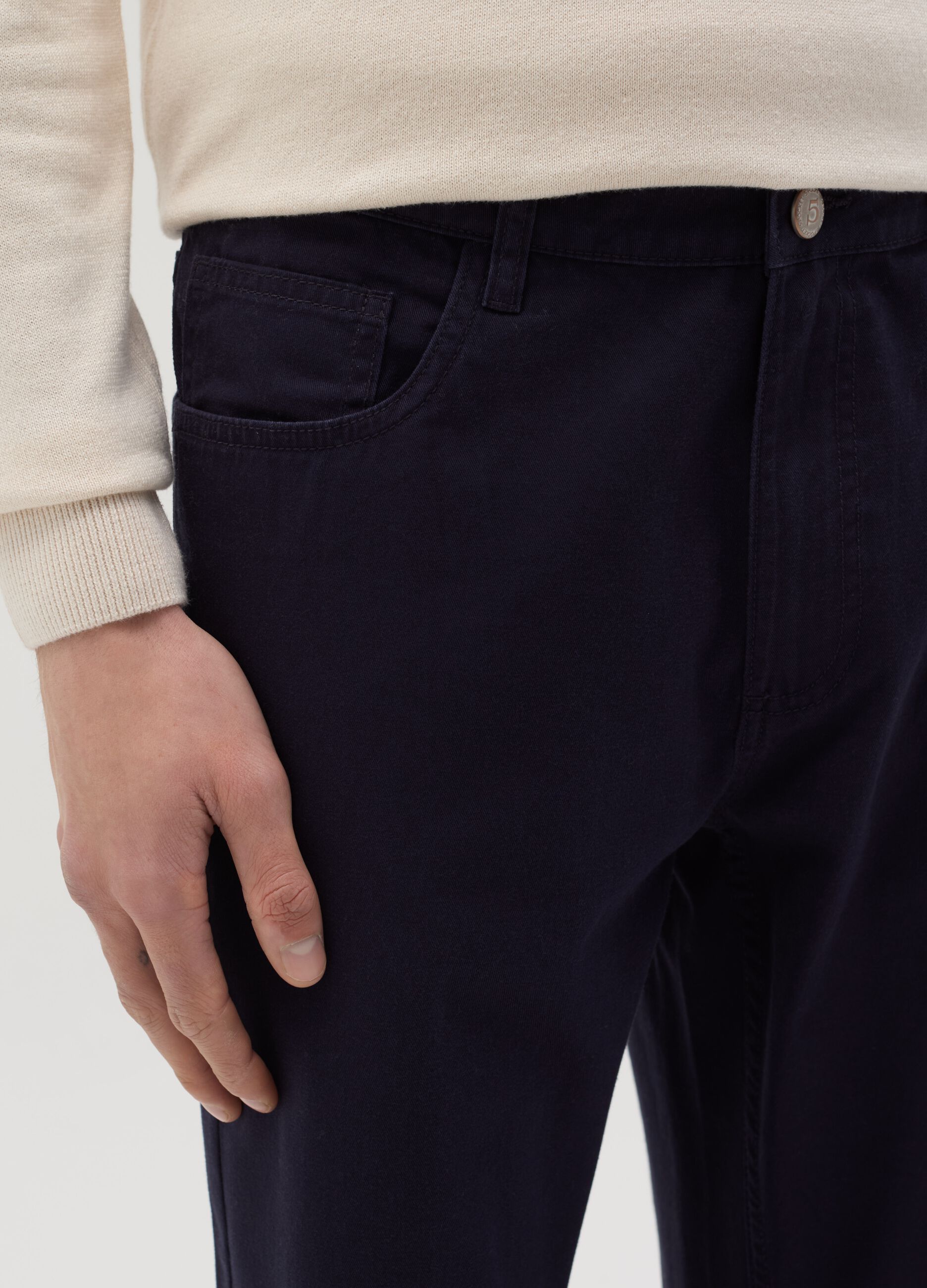 Pantalone regular fit cinque tasche