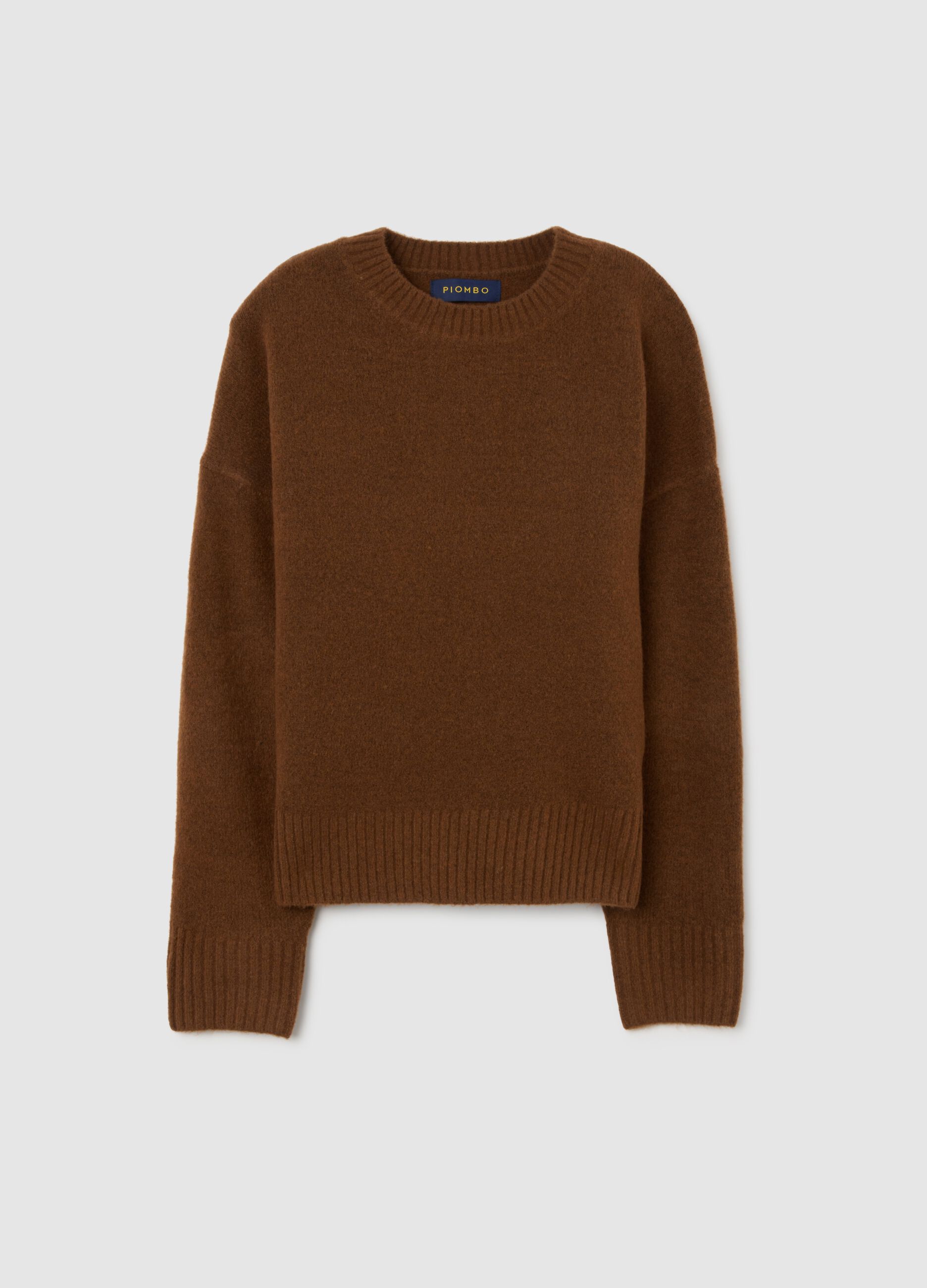 Brown regular fit pullover with round neckline