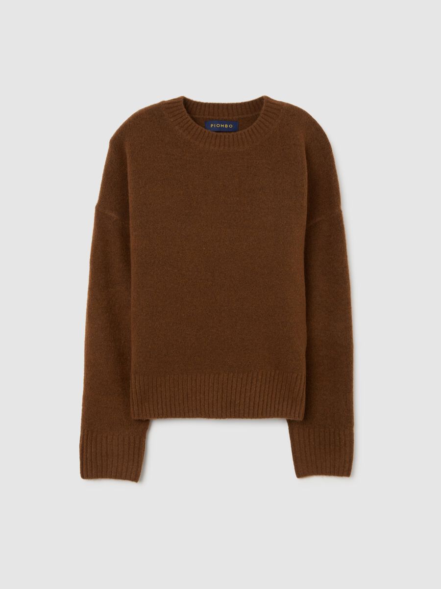 Brown regular fit pullover with round neckline_0