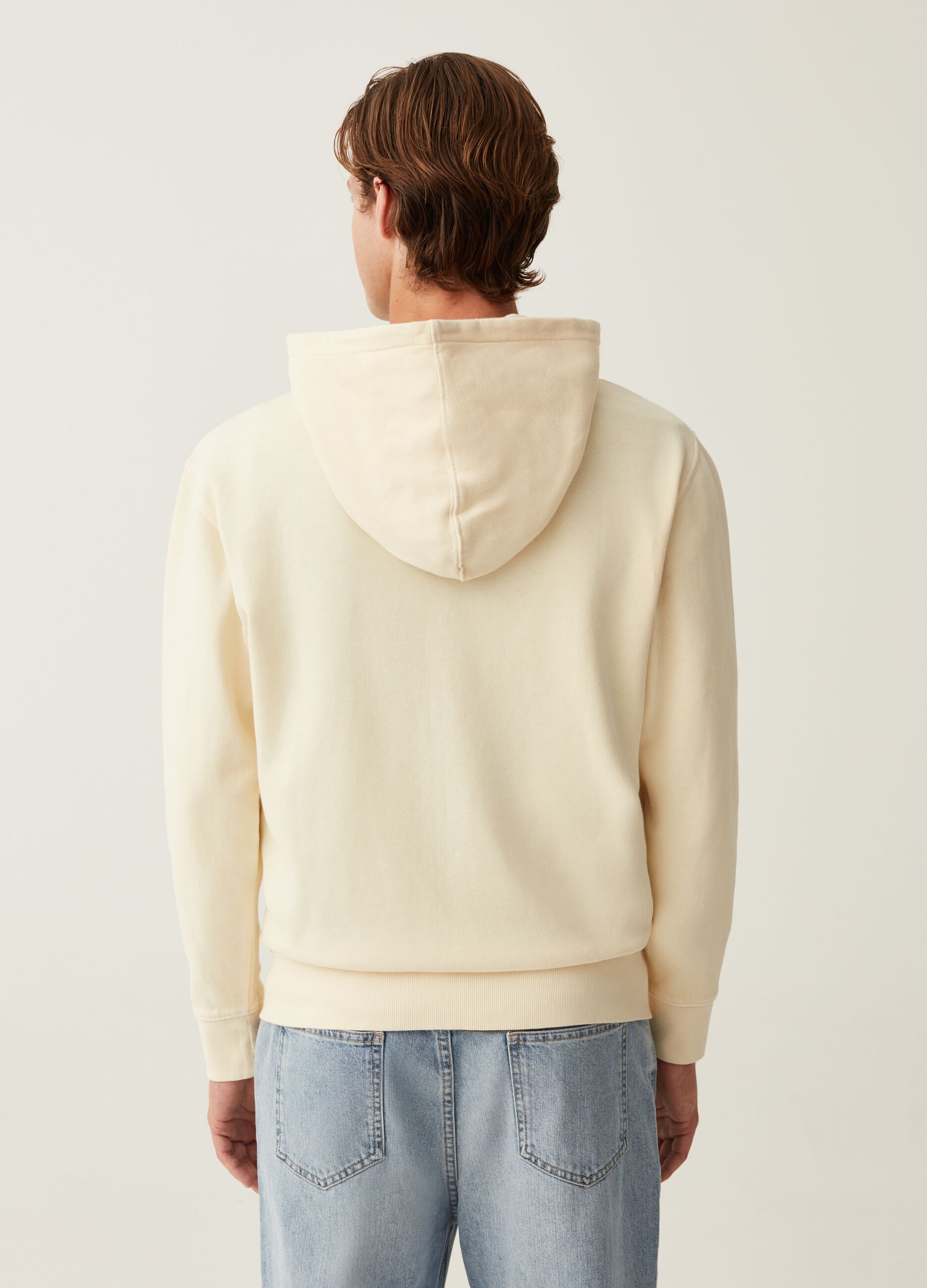 Full-zip con cappuccio e stampa_2