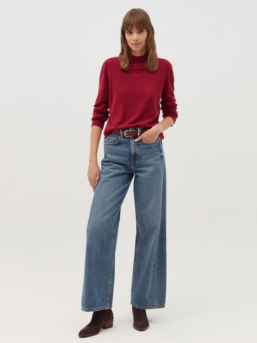 Long-sleeved top with mock neck_1