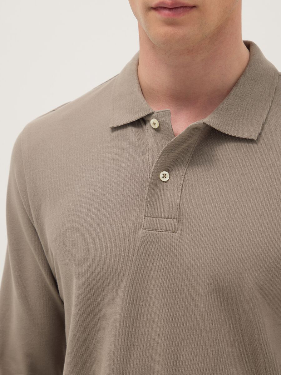 Polo beige a maniche lunghe in puro cotone regular fit_3