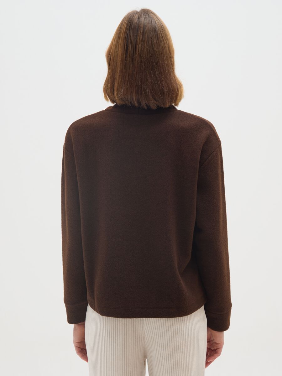 Brown turtleneck jumper with regular fit_2