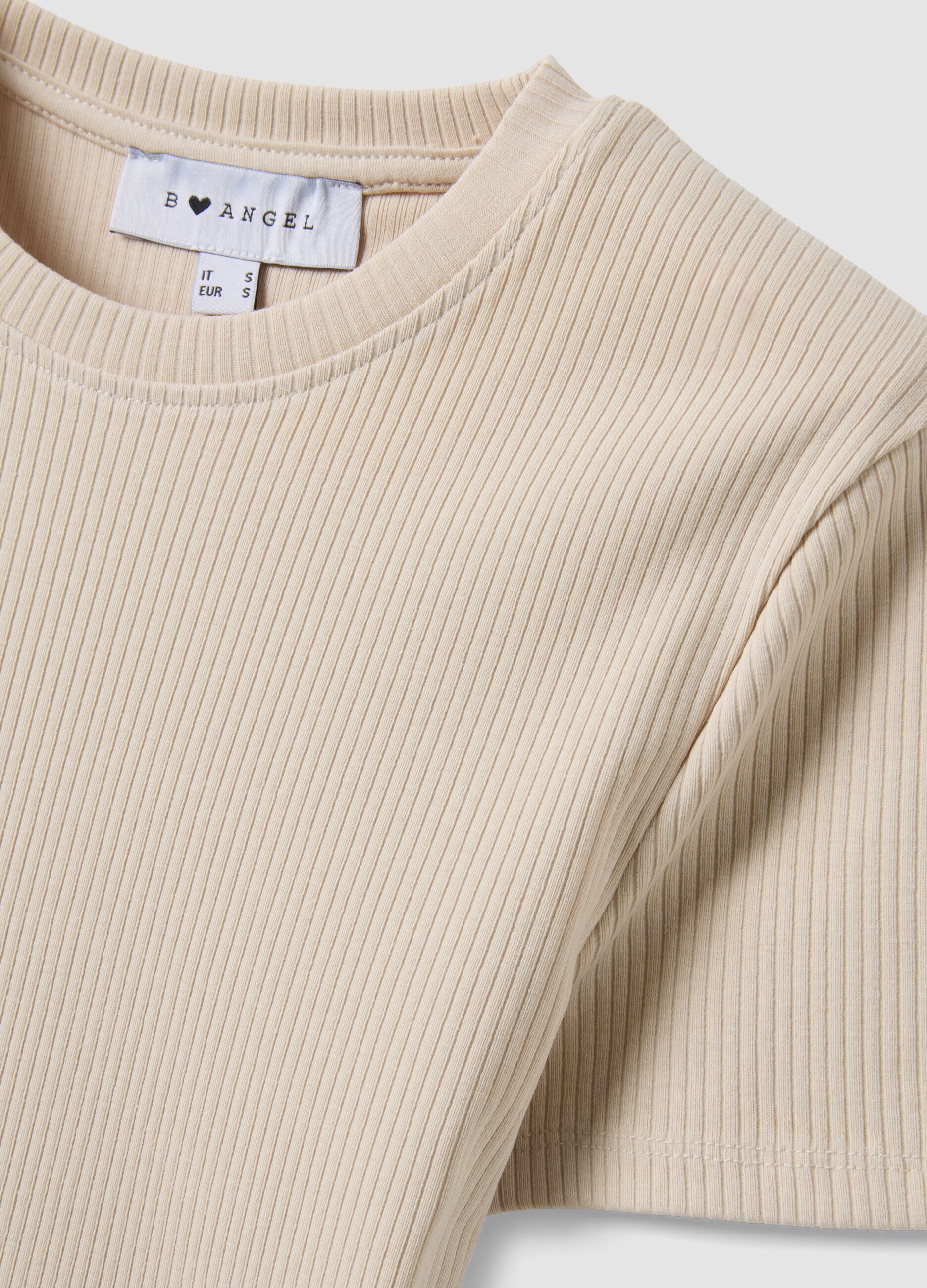 T-shirt fitted in cotone elasticizzato beige a costine