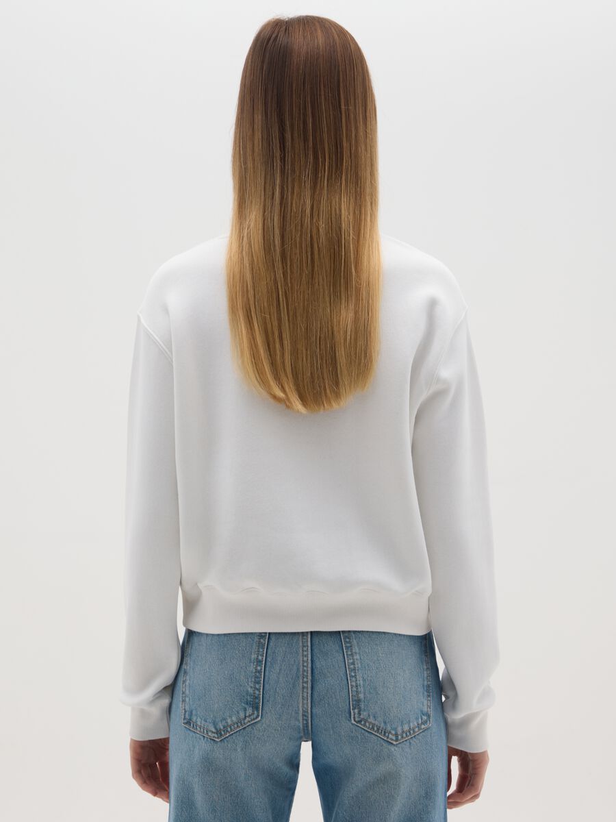 White cotton blend sweatshirt with regular fit crew neck_2