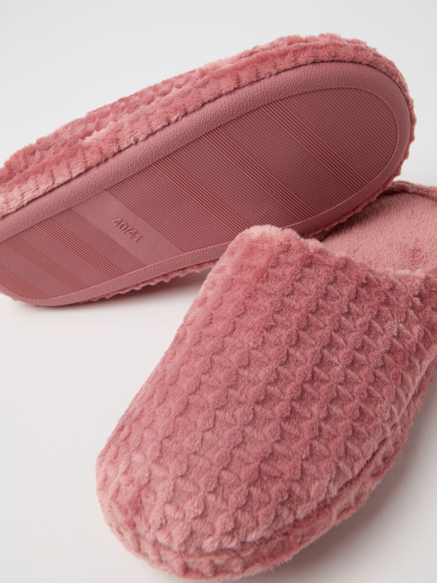 Velour slippers with check weave_1