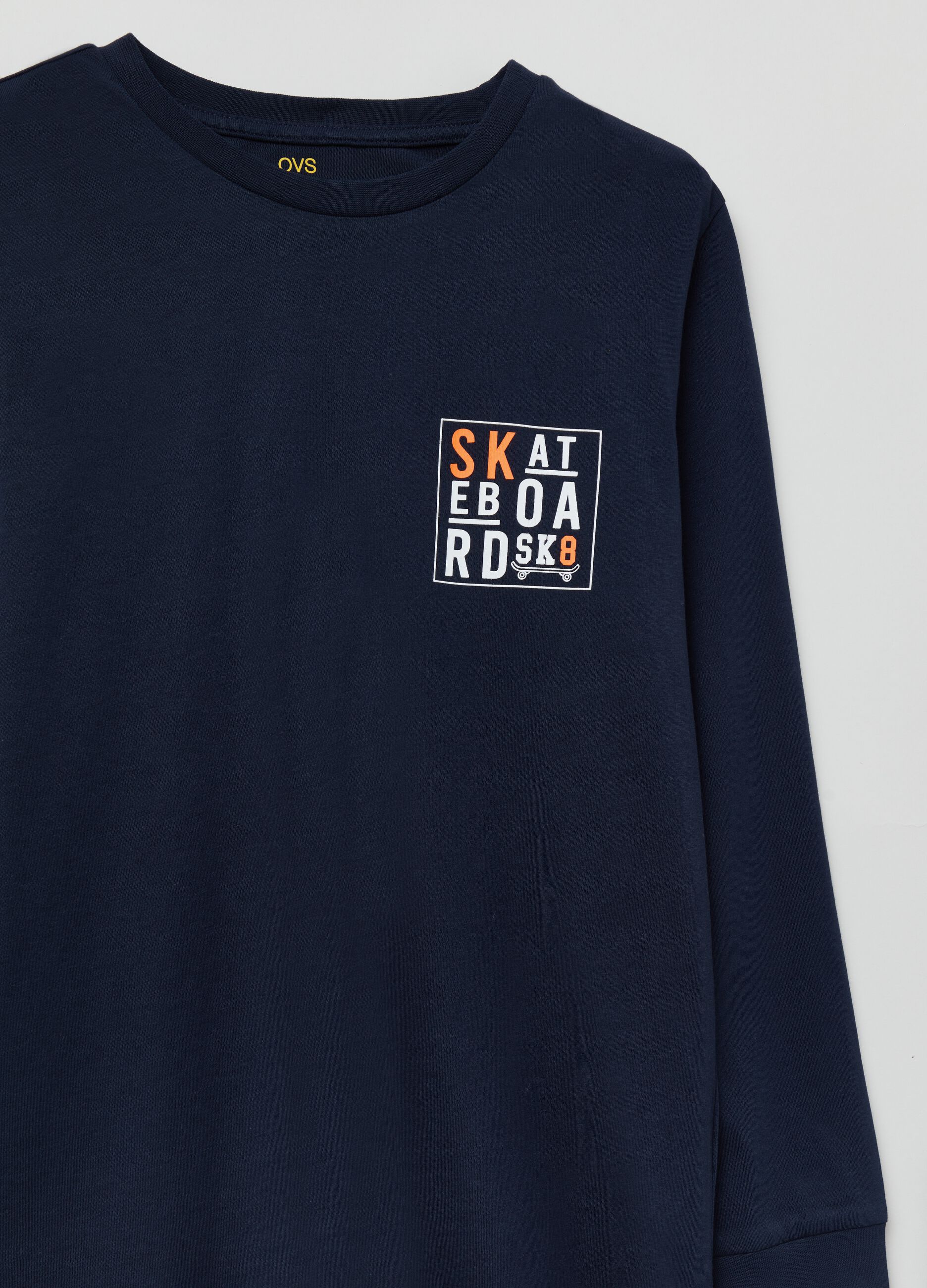 Pigiama lungo con stampa skateboard_2