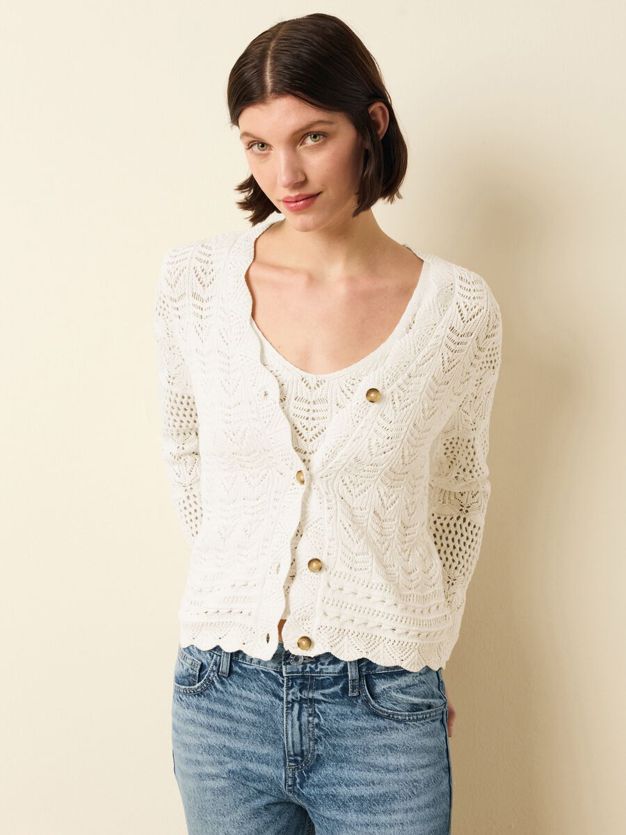 Crochet cardigan with V neck_1